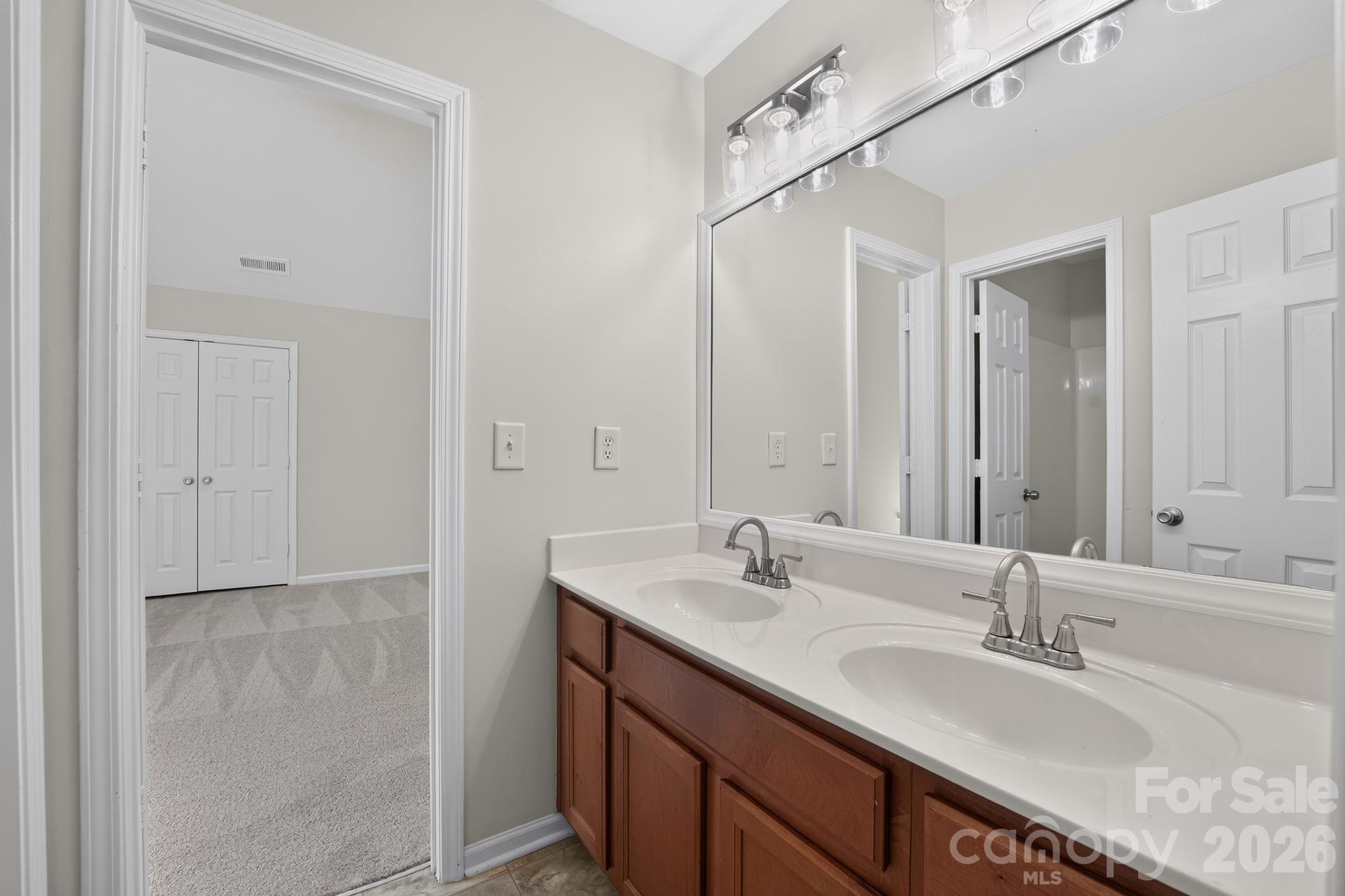 3006 Royal Troon Drive — Matthews