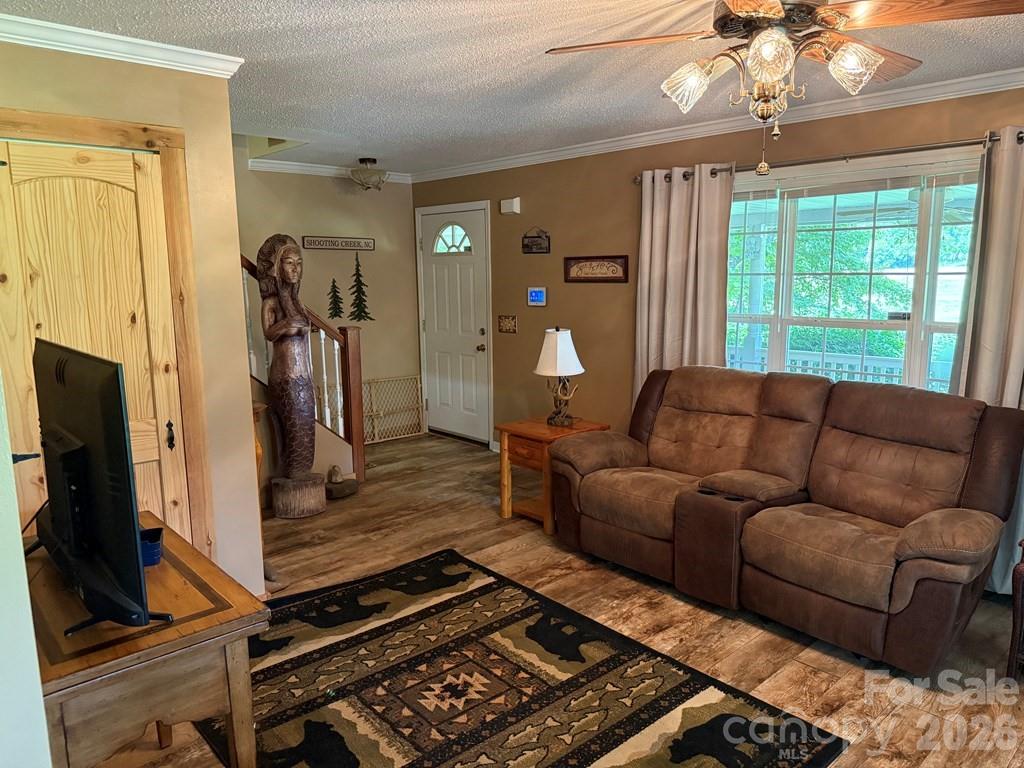 206 Bethabara Loop — Hayesville