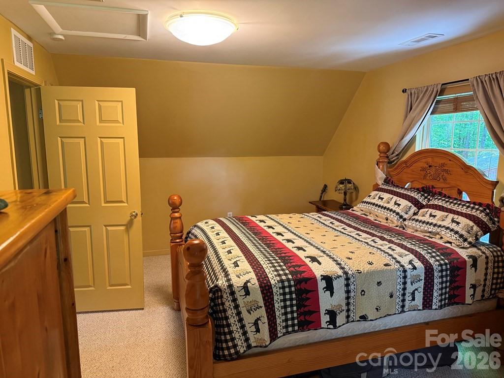 206 Bethabara Loop — Hayesville