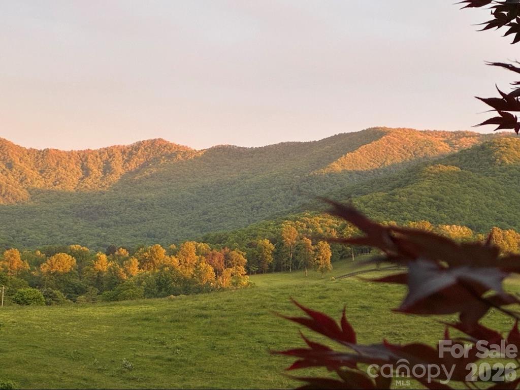 206 Bethabara Loop — Hayesville