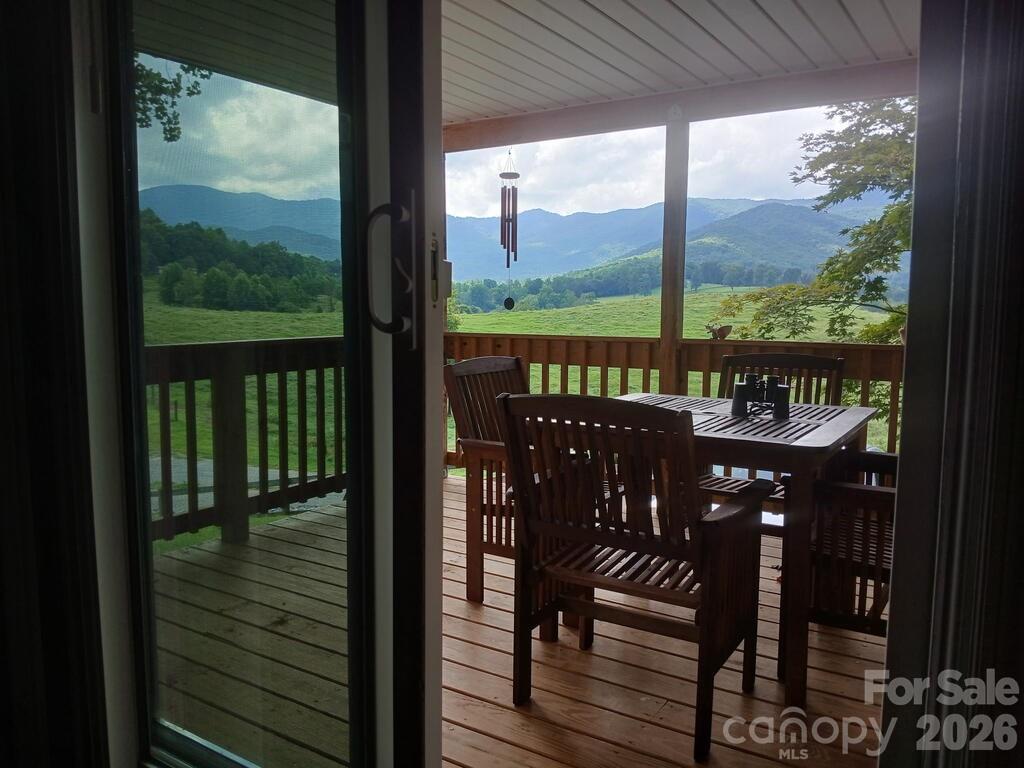 206 Bethabara Loop — Hayesville