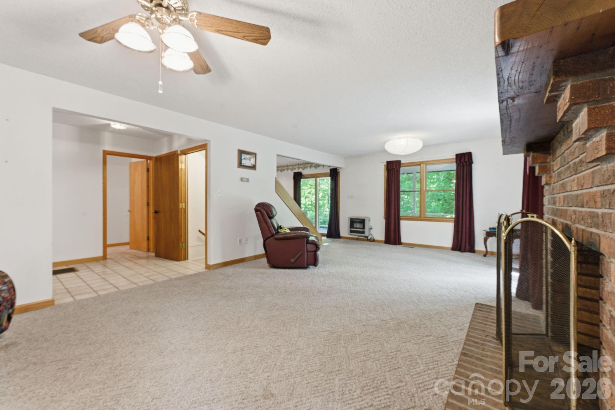 38 Pee Wee Branch Branch — Sylva