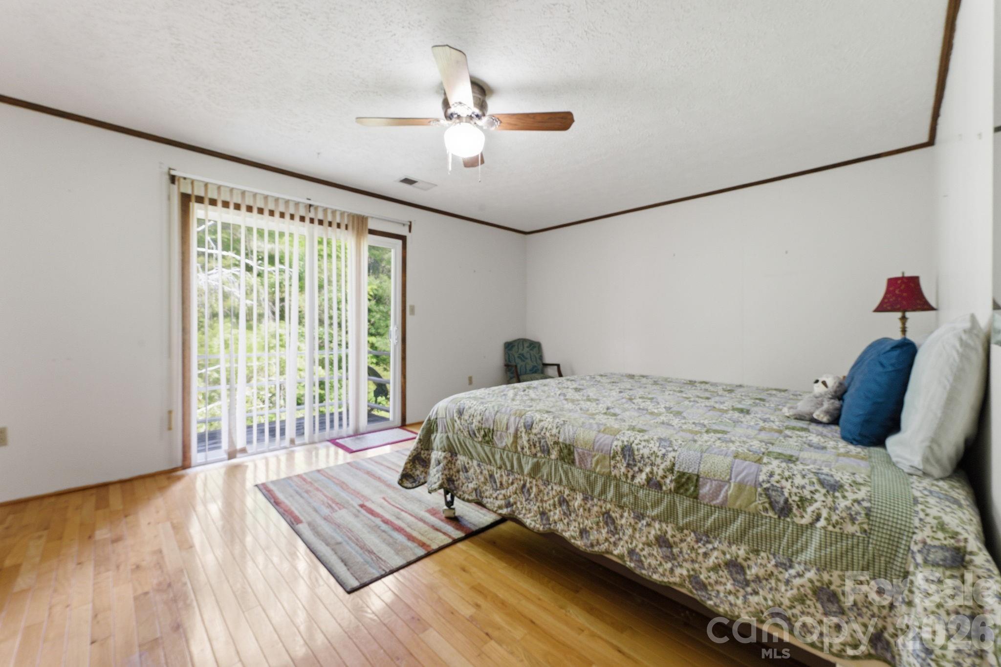 38 Pee Wee Branch Branch — Sylva