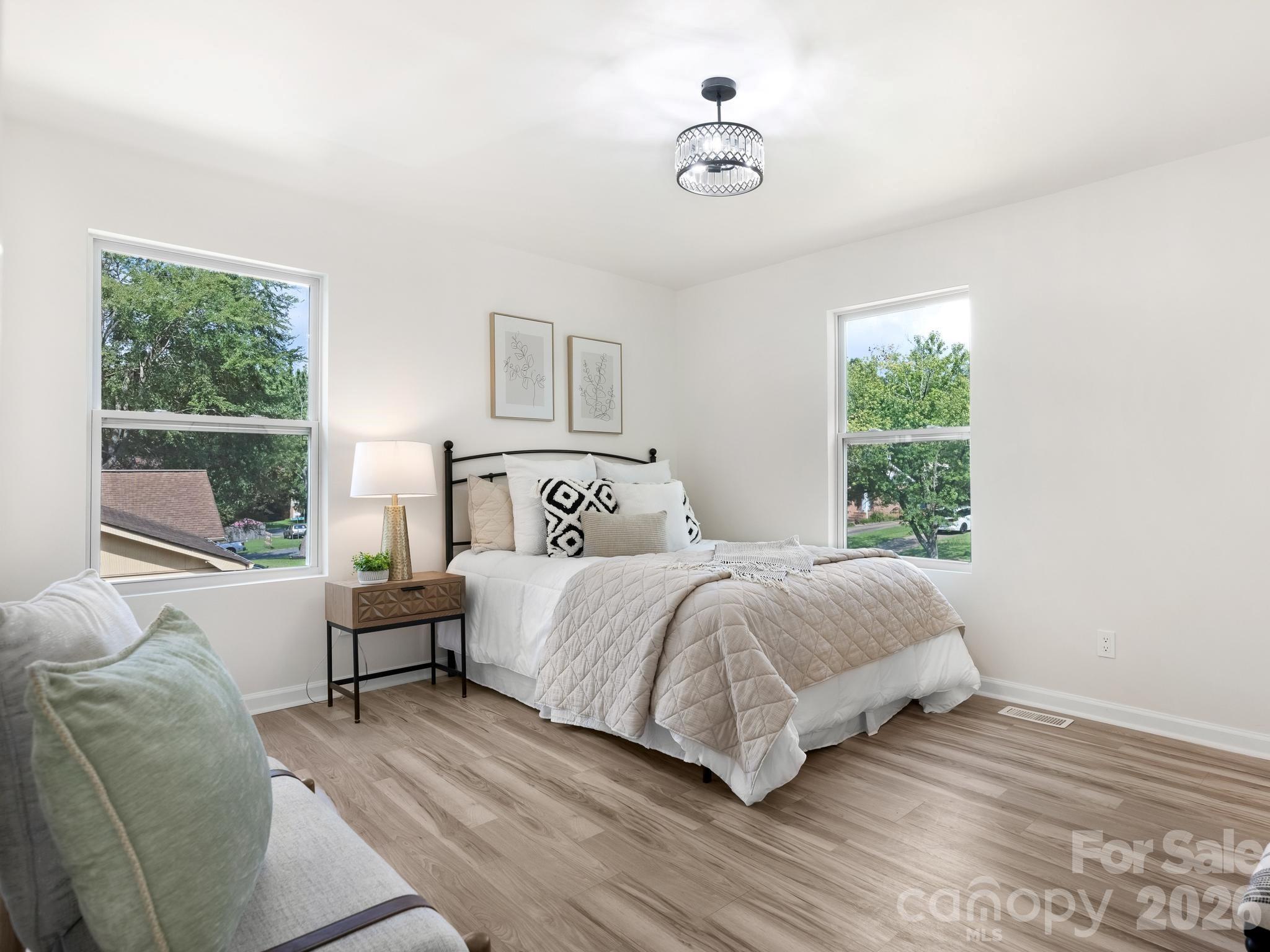 421 Vickery Drive — Charlotte