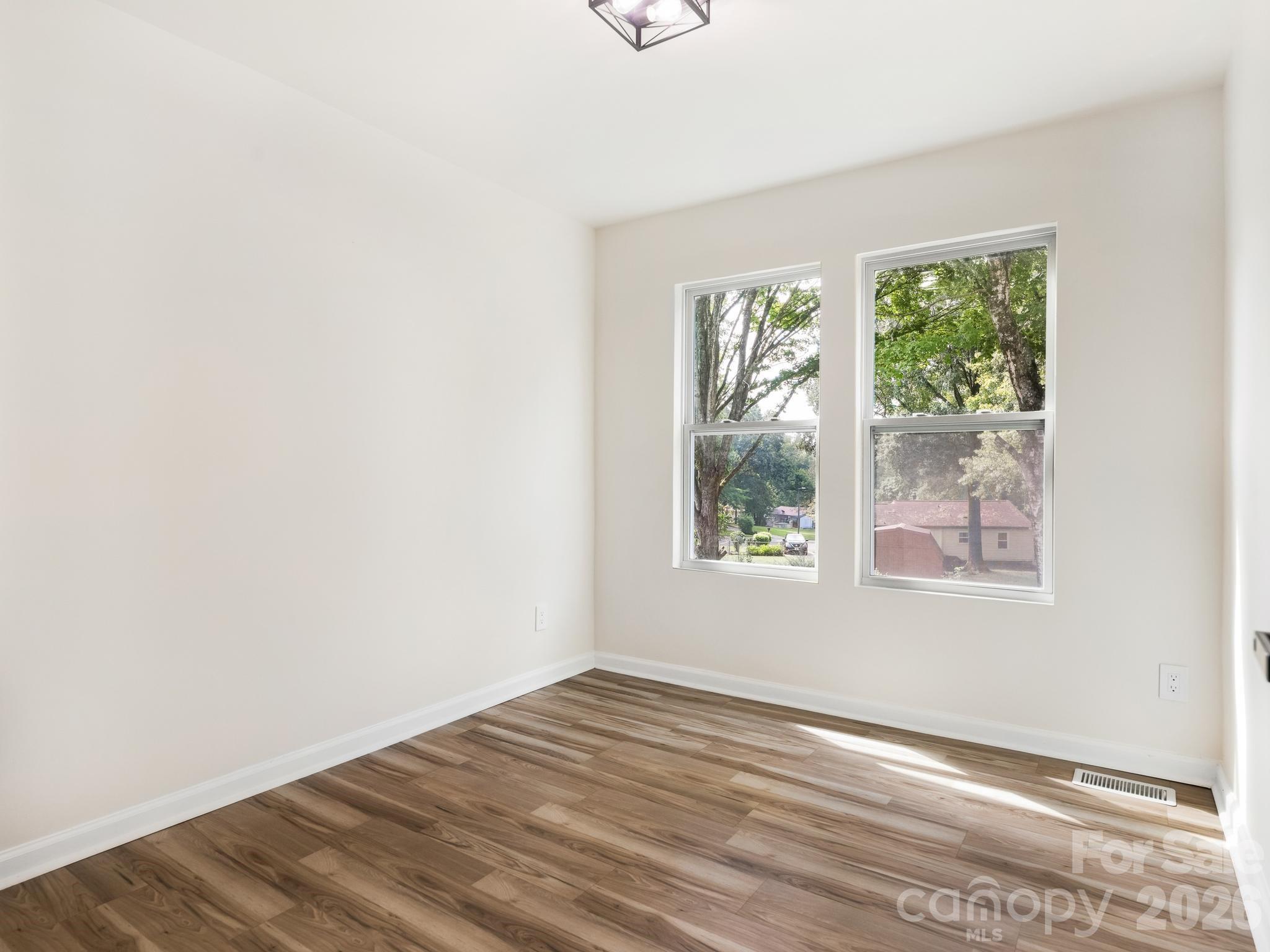 421 Vickery Drive — Charlotte