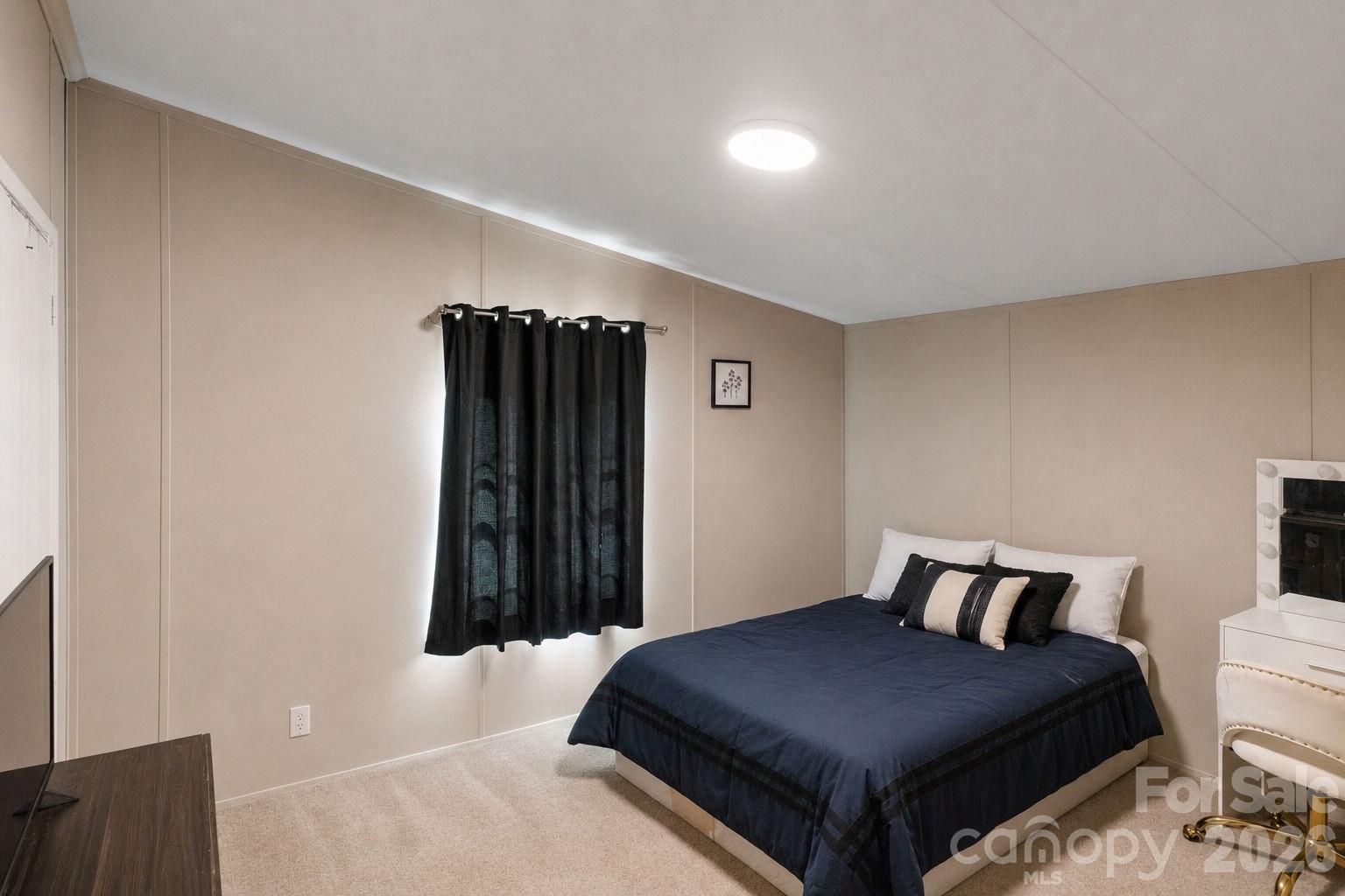 1633 N Brook 3 School Road — Vale
