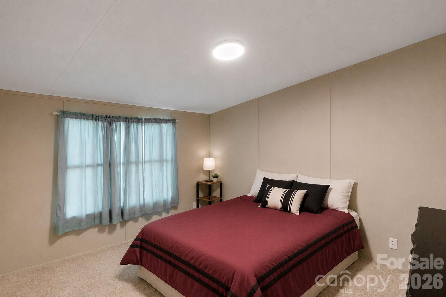 1633 N Brook 3 School Road — Vale