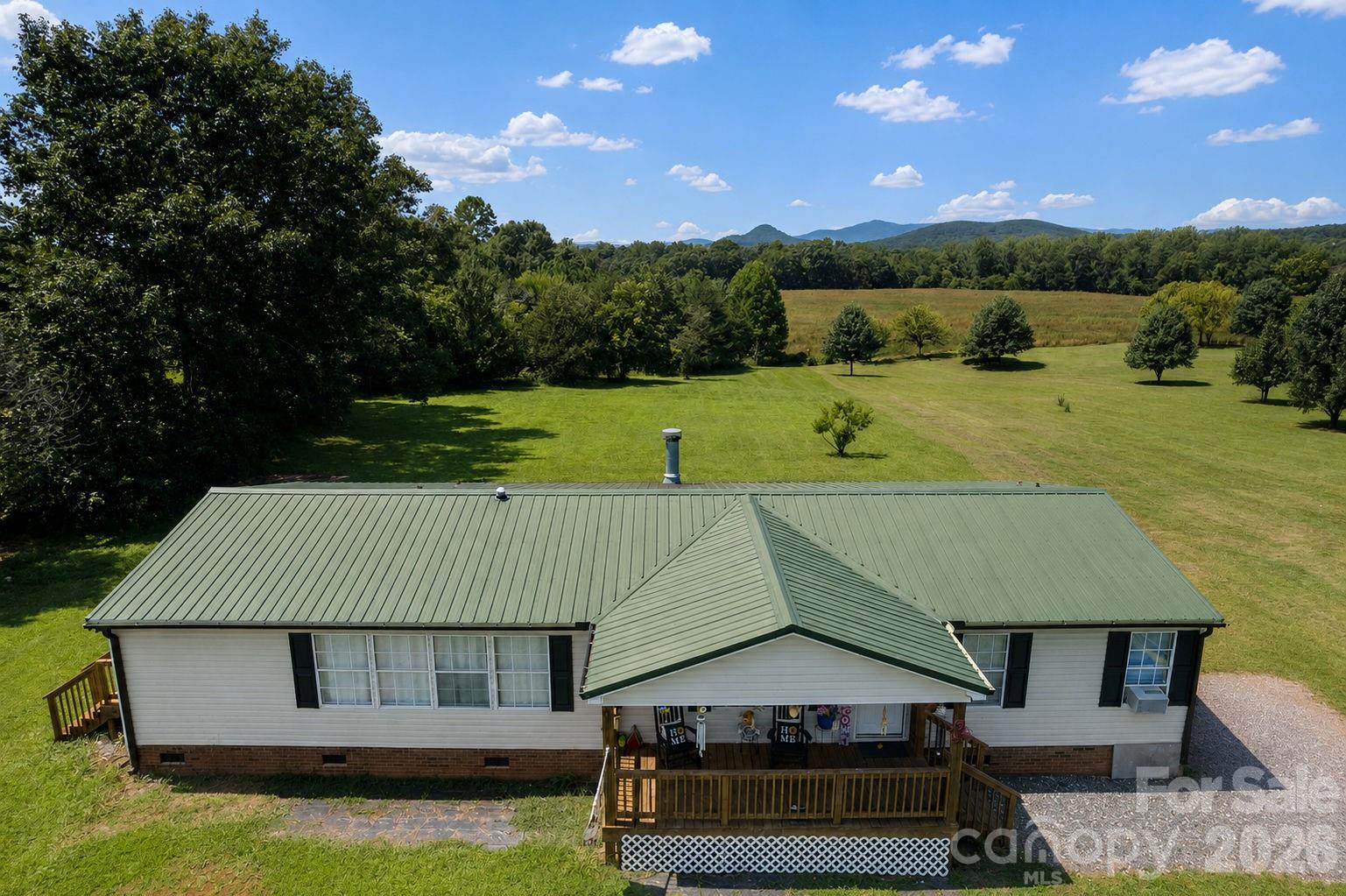 1633 N Brook 3 School Road — Vale
