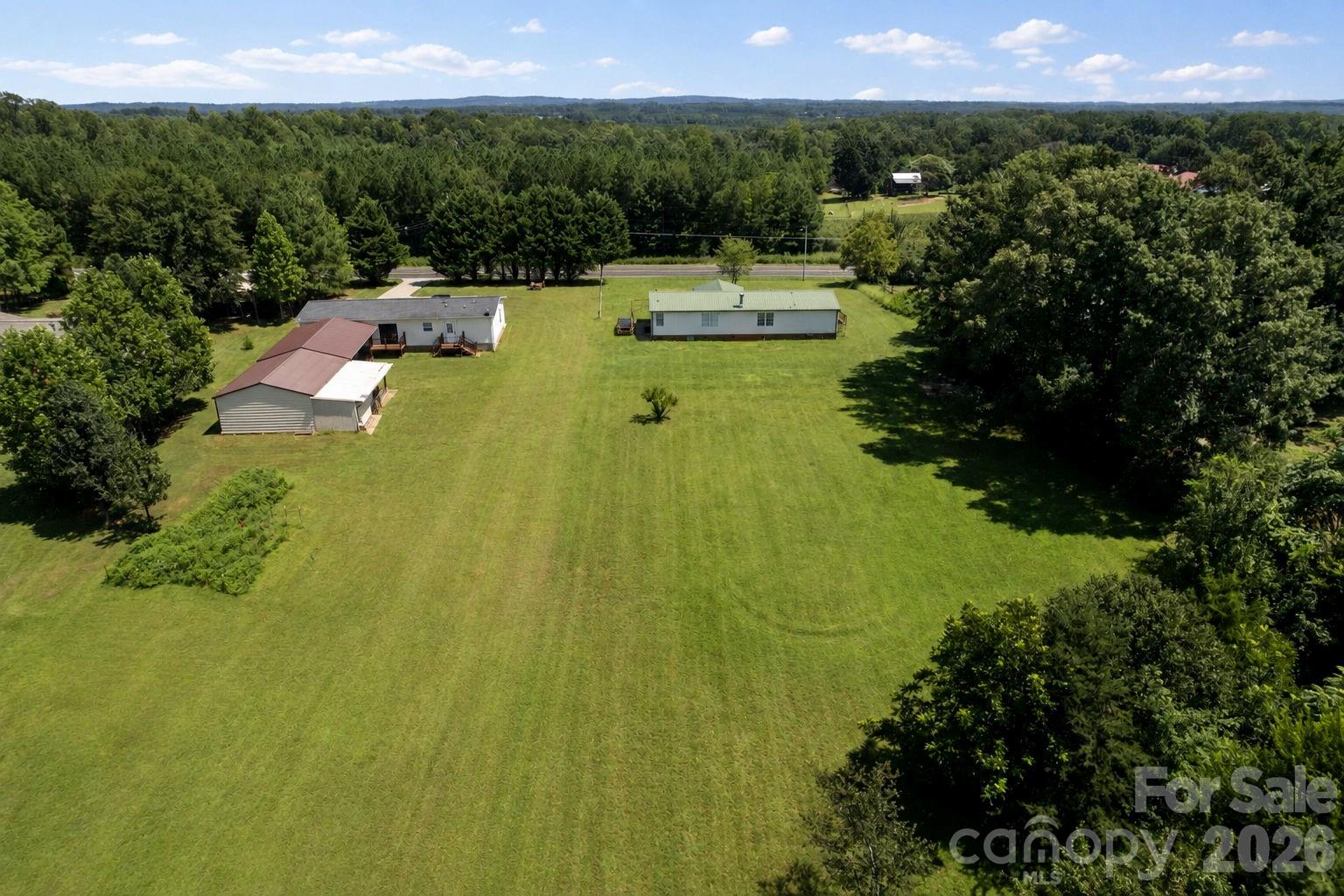 1633 N Brook 3 School Road — Vale