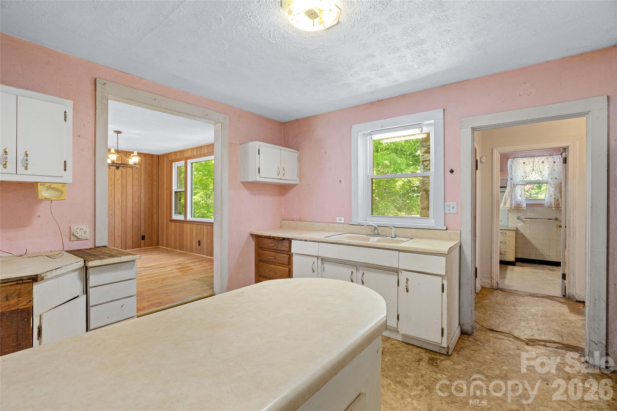 48 & 49 Cedar Mountain Road — Asheville