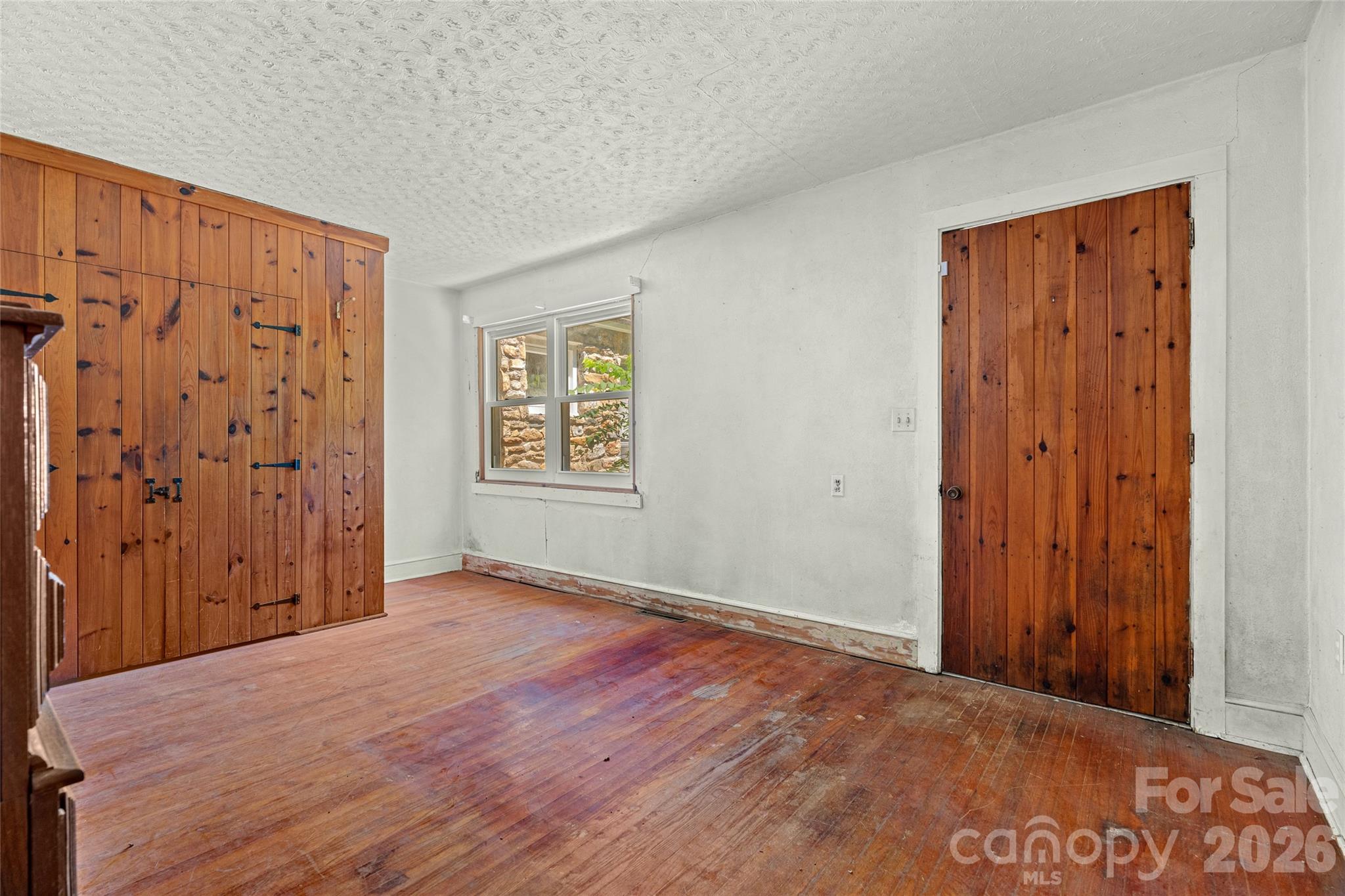 48 & 49 Cedar Mountain Road — Asheville