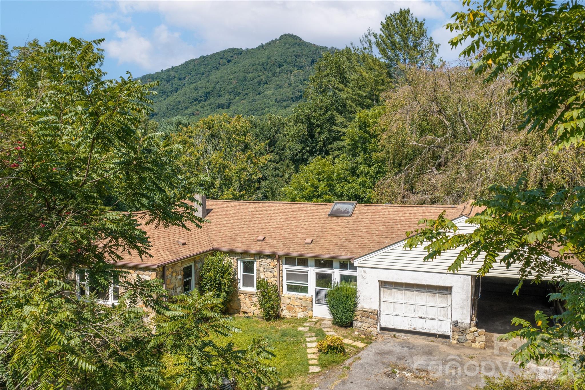 48 & 49 Cedar Mountain Road — Asheville