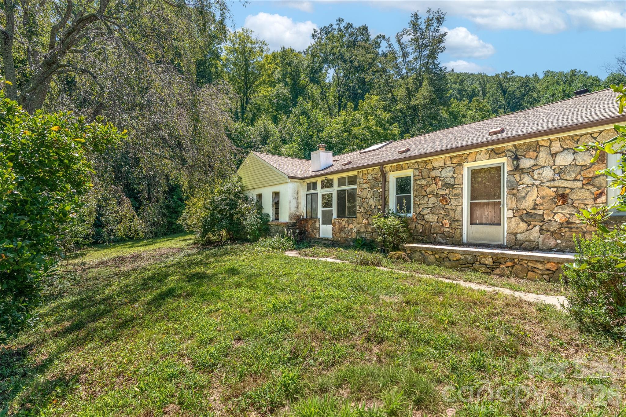 48 & 49 Cedar Mountain Road — Asheville