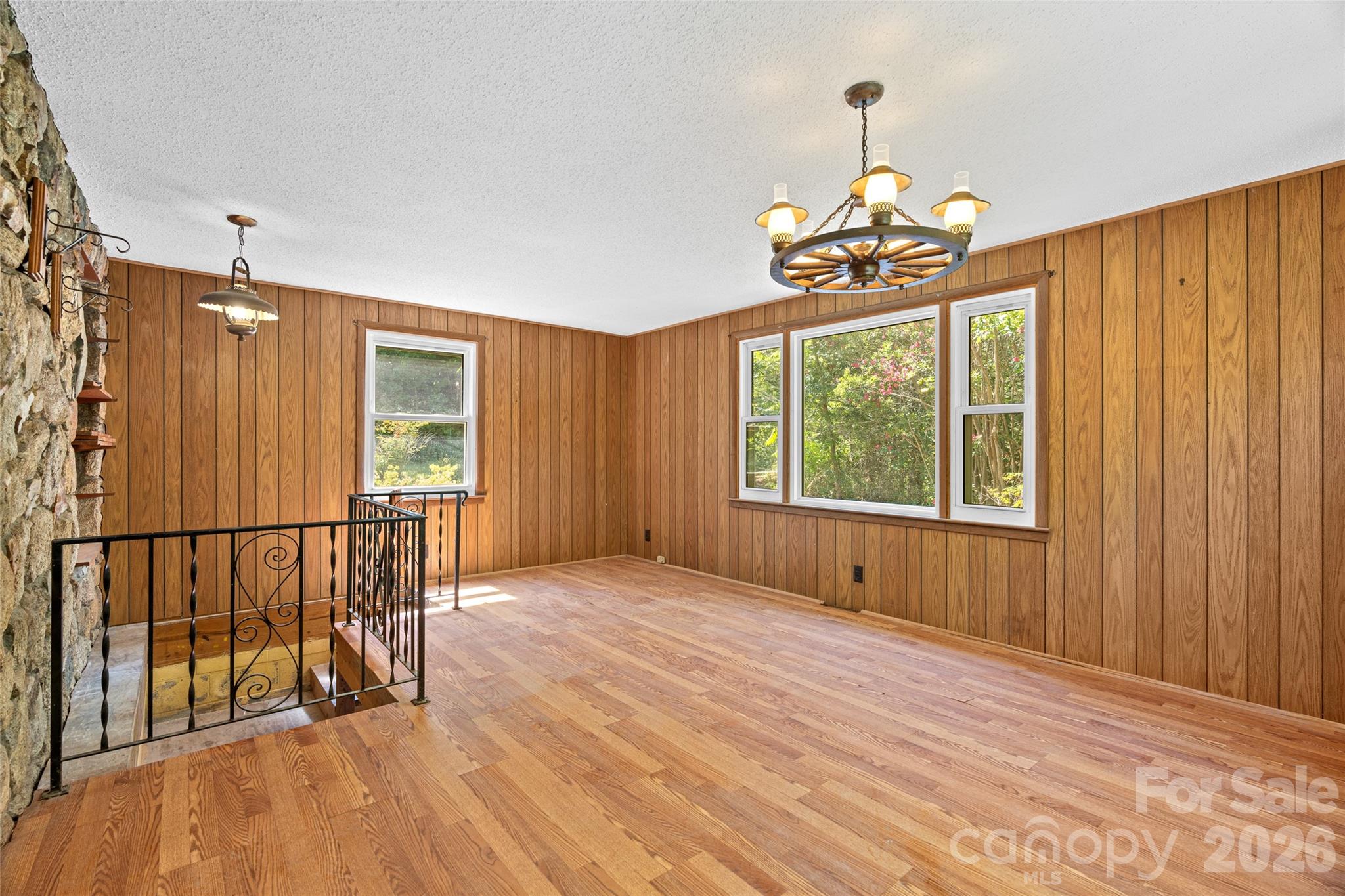 48 & 49 Cedar Mountain Road — Asheville