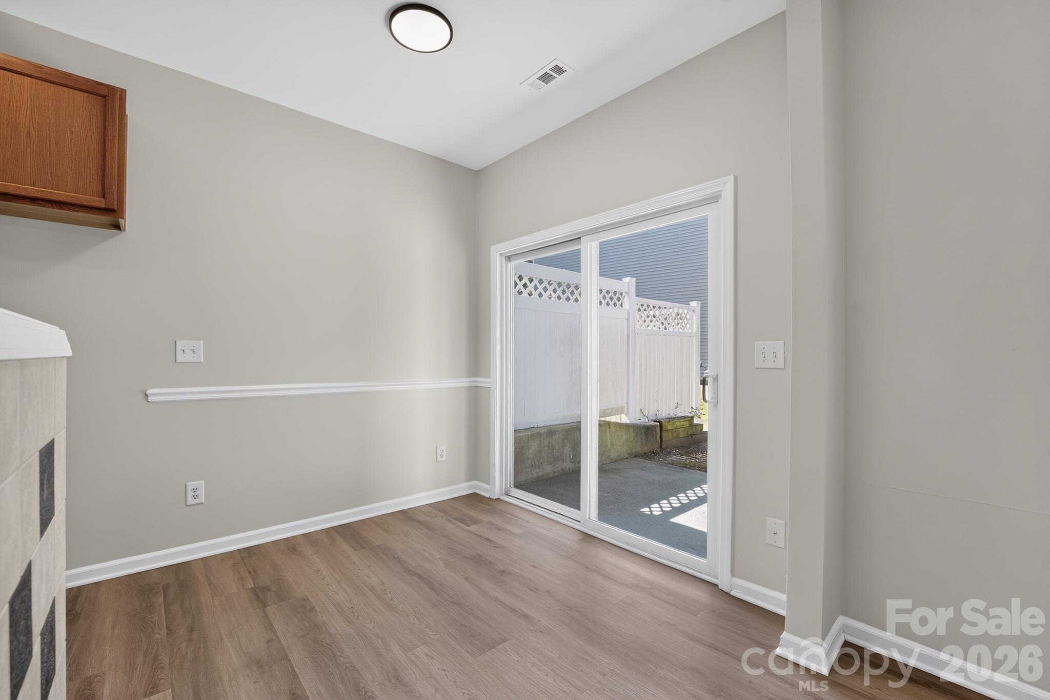 13711 Singleleaf Lane — Charlotte