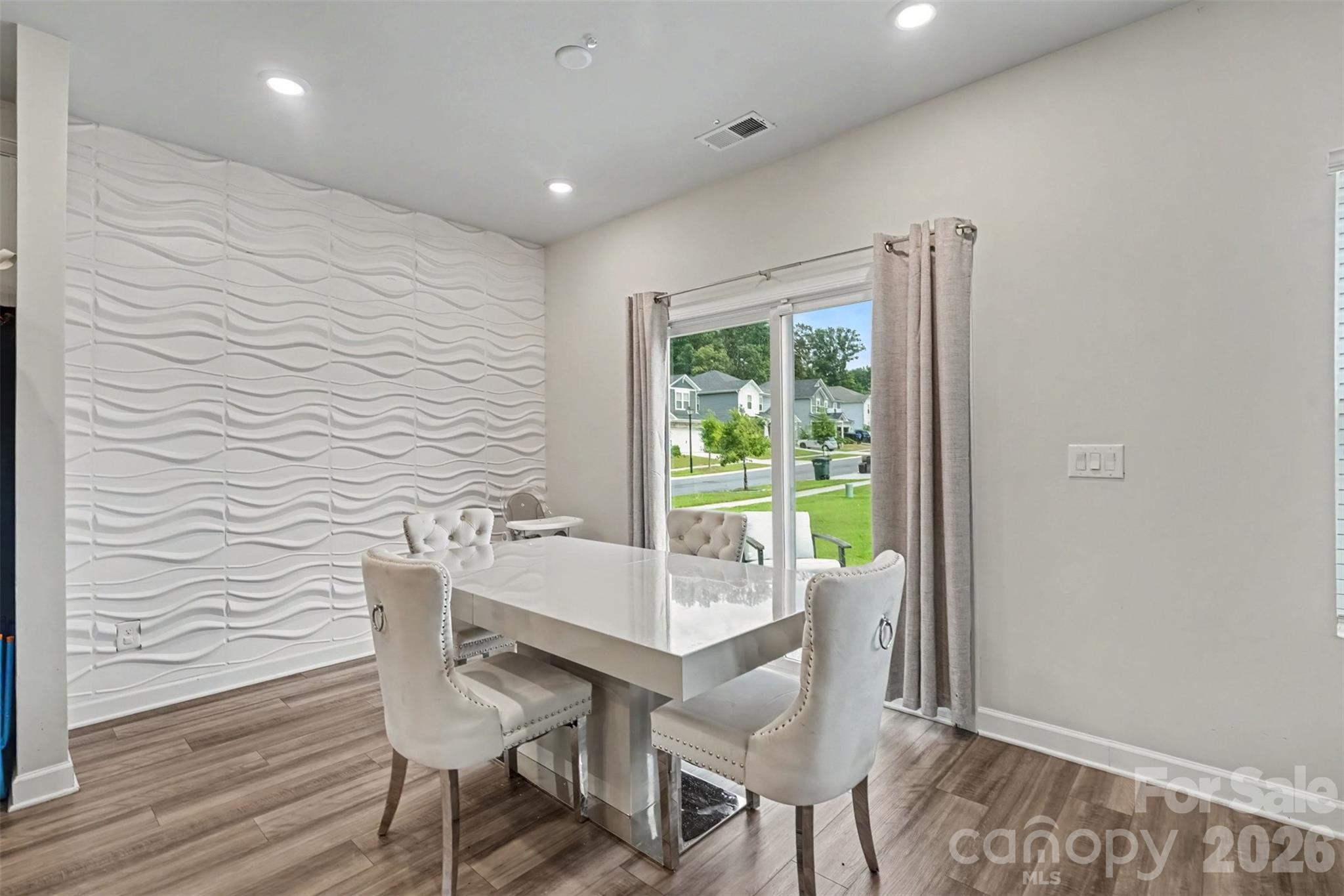 3514 Peach Cobbler Street — Monroe