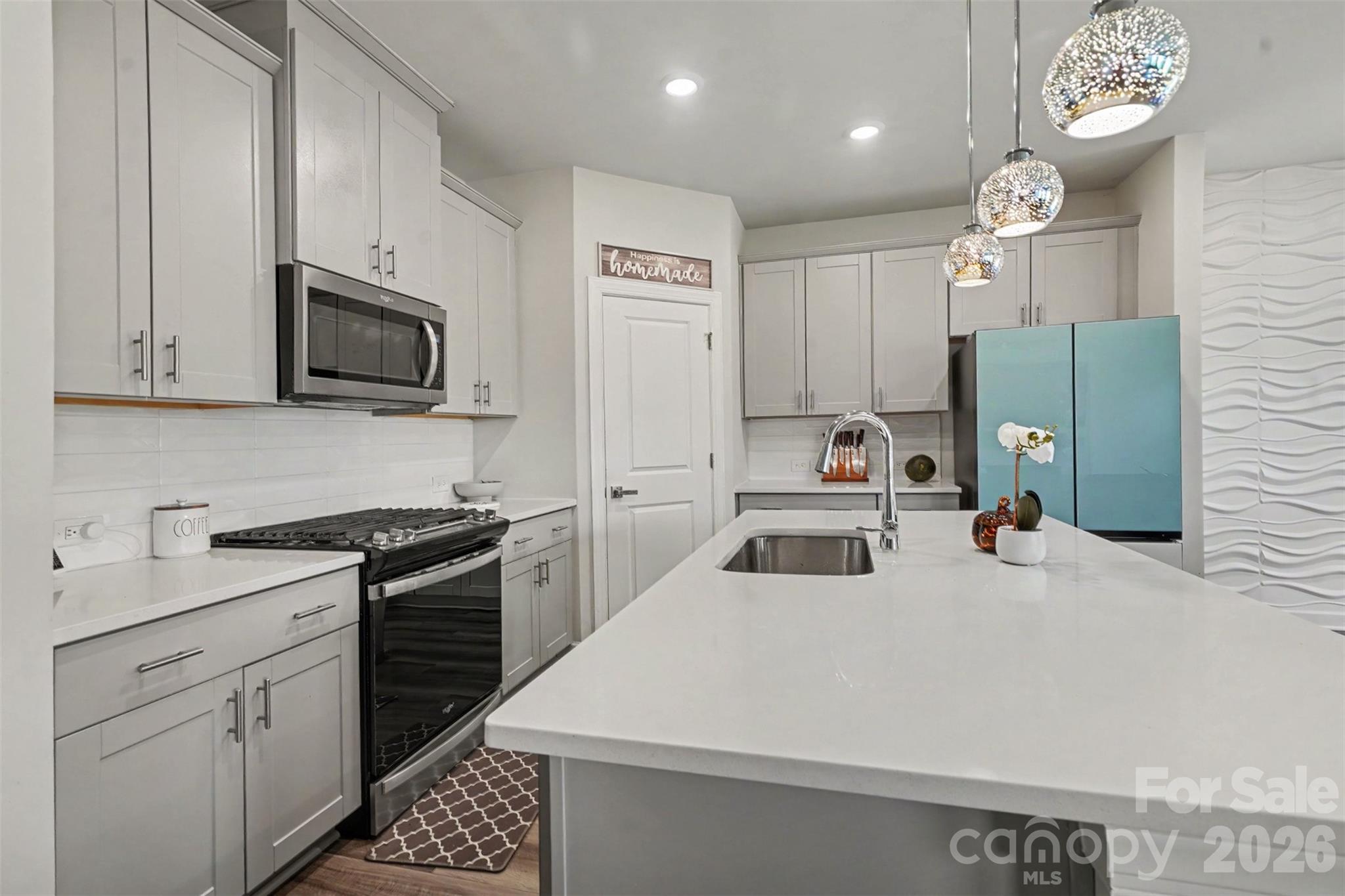 3514 Peach Cobbler Street — Monroe