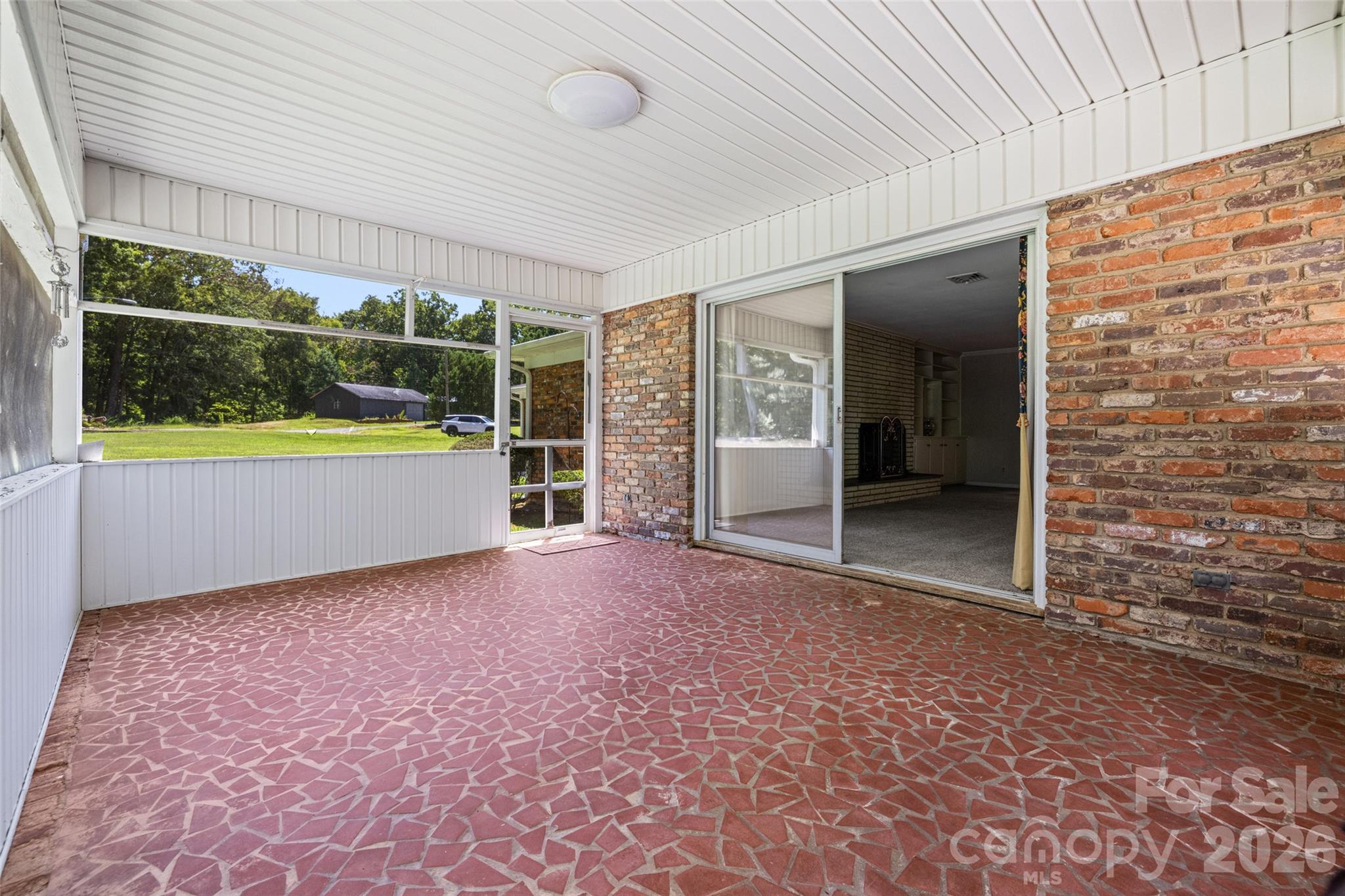 233 Laburn Avenue — Charlotte