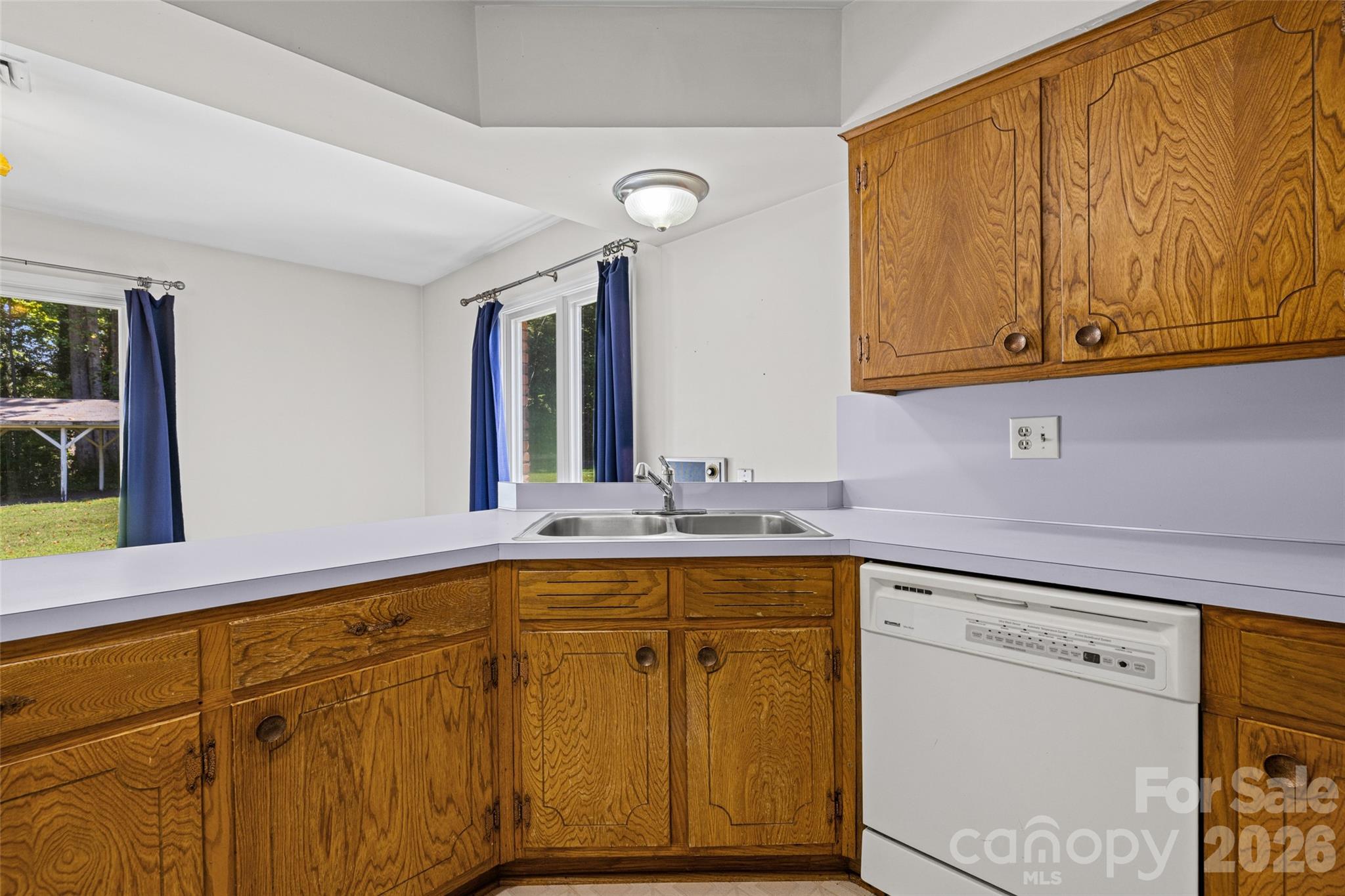 233 Laburn Avenue — Charlotte