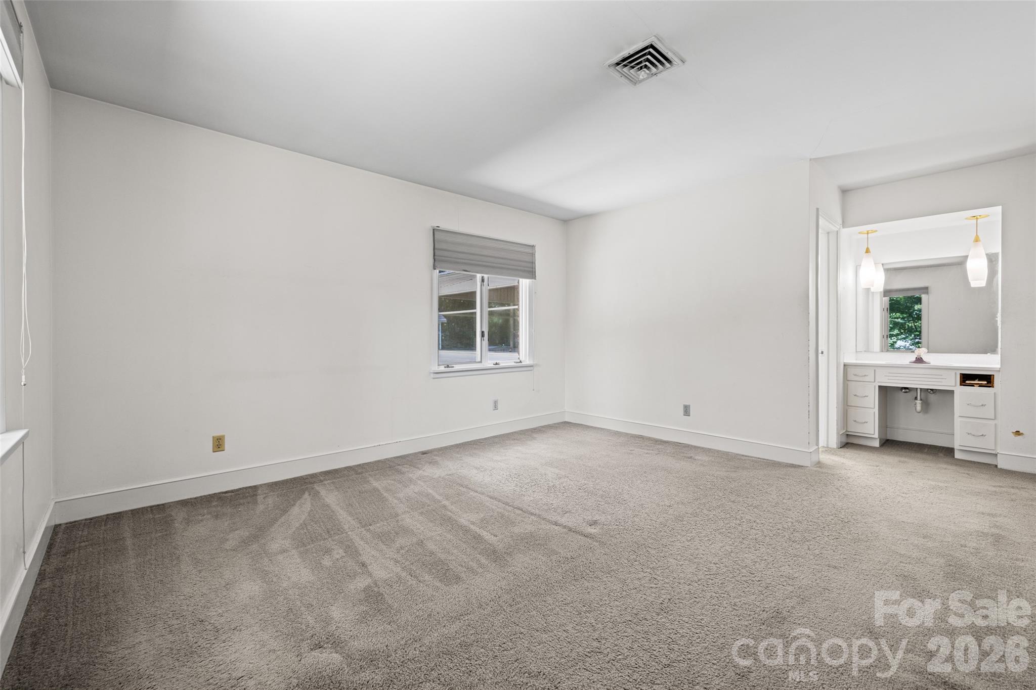 233 Laburn Avenue — Charlotte