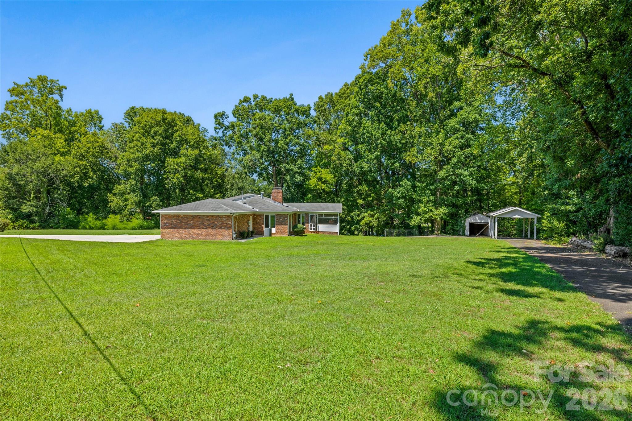 233 Laburn Avenue — Charlotte