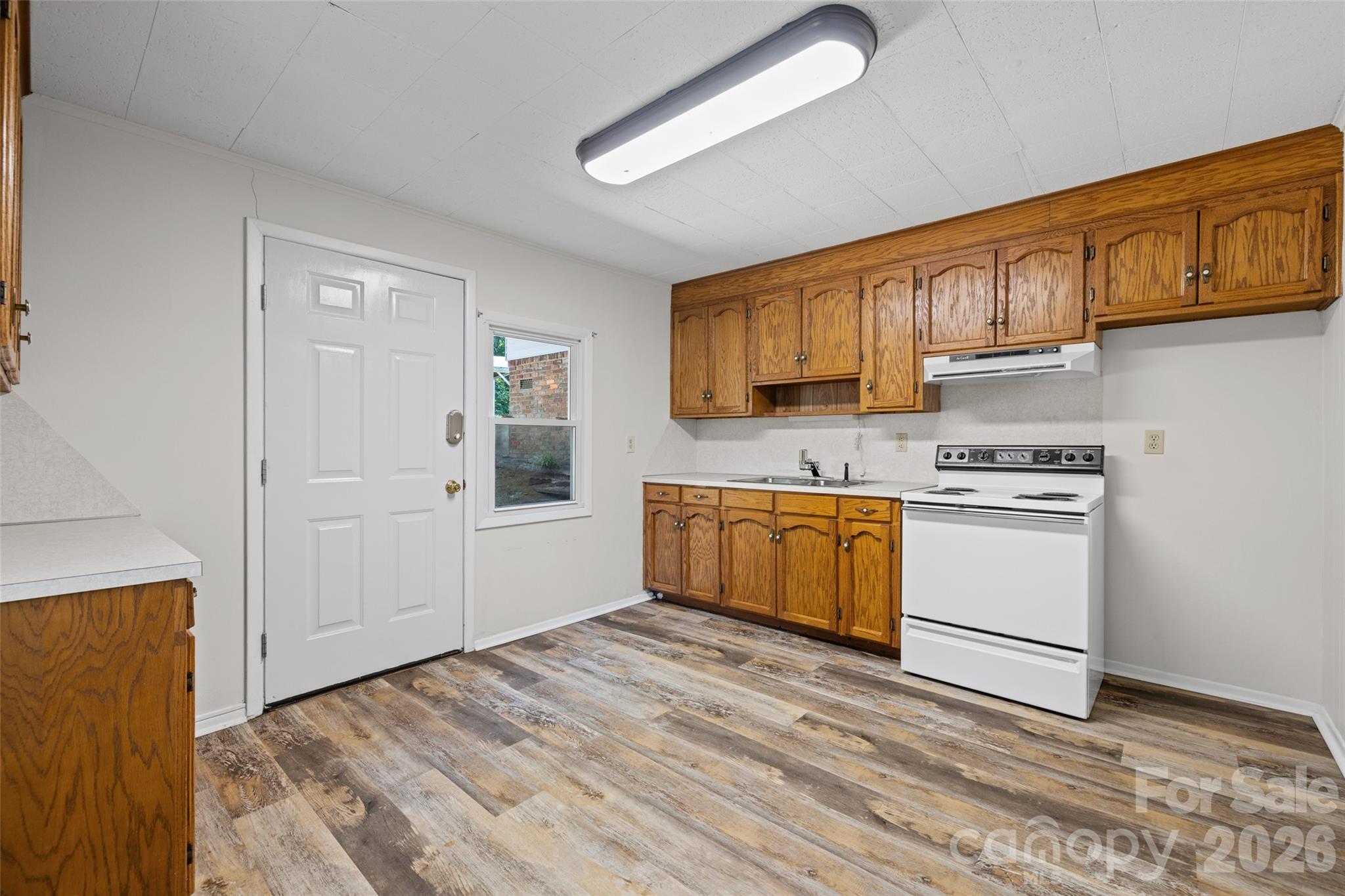 233 Laburn Avenue — Charlotte