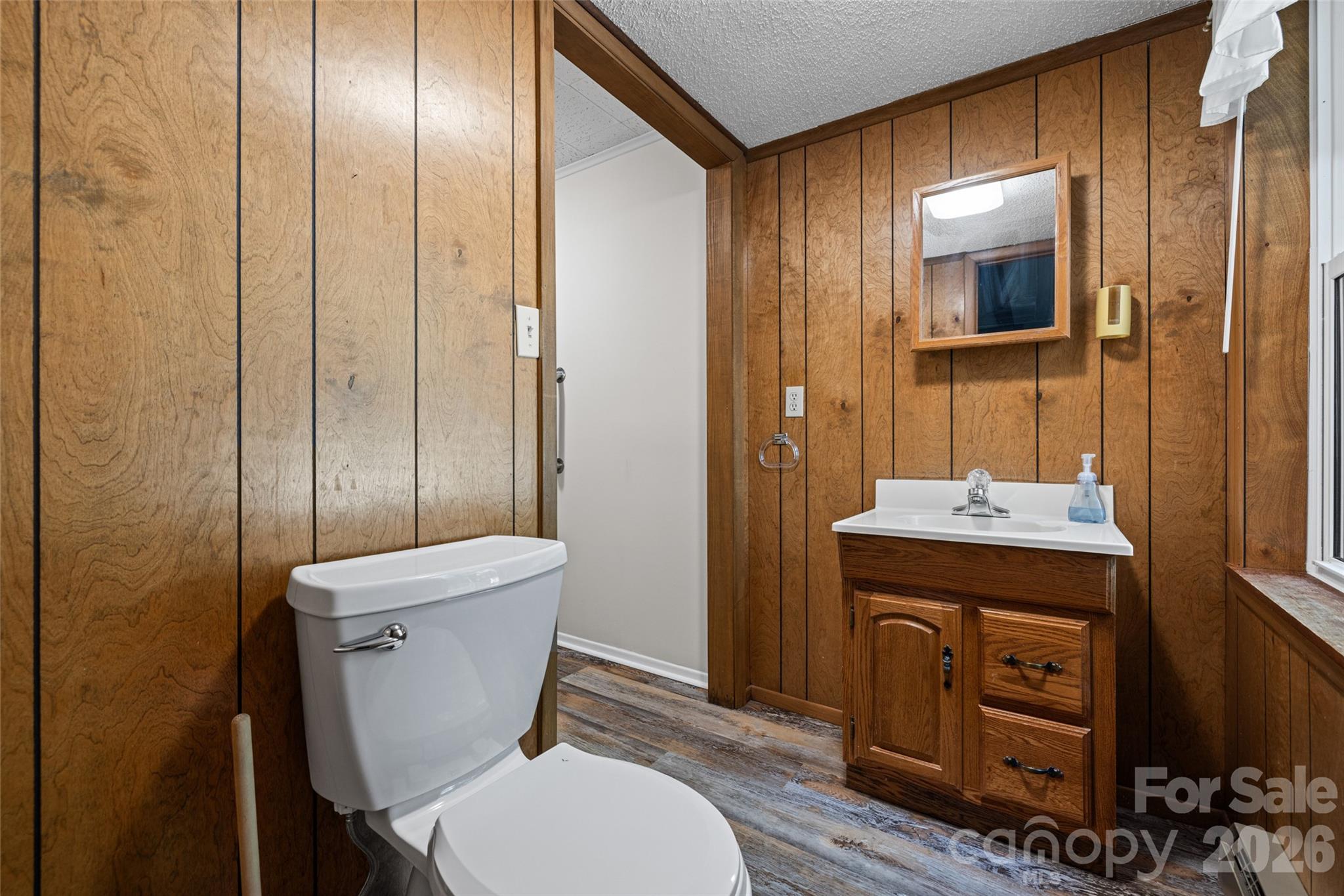 233 Laburn Avenue — Charlotte