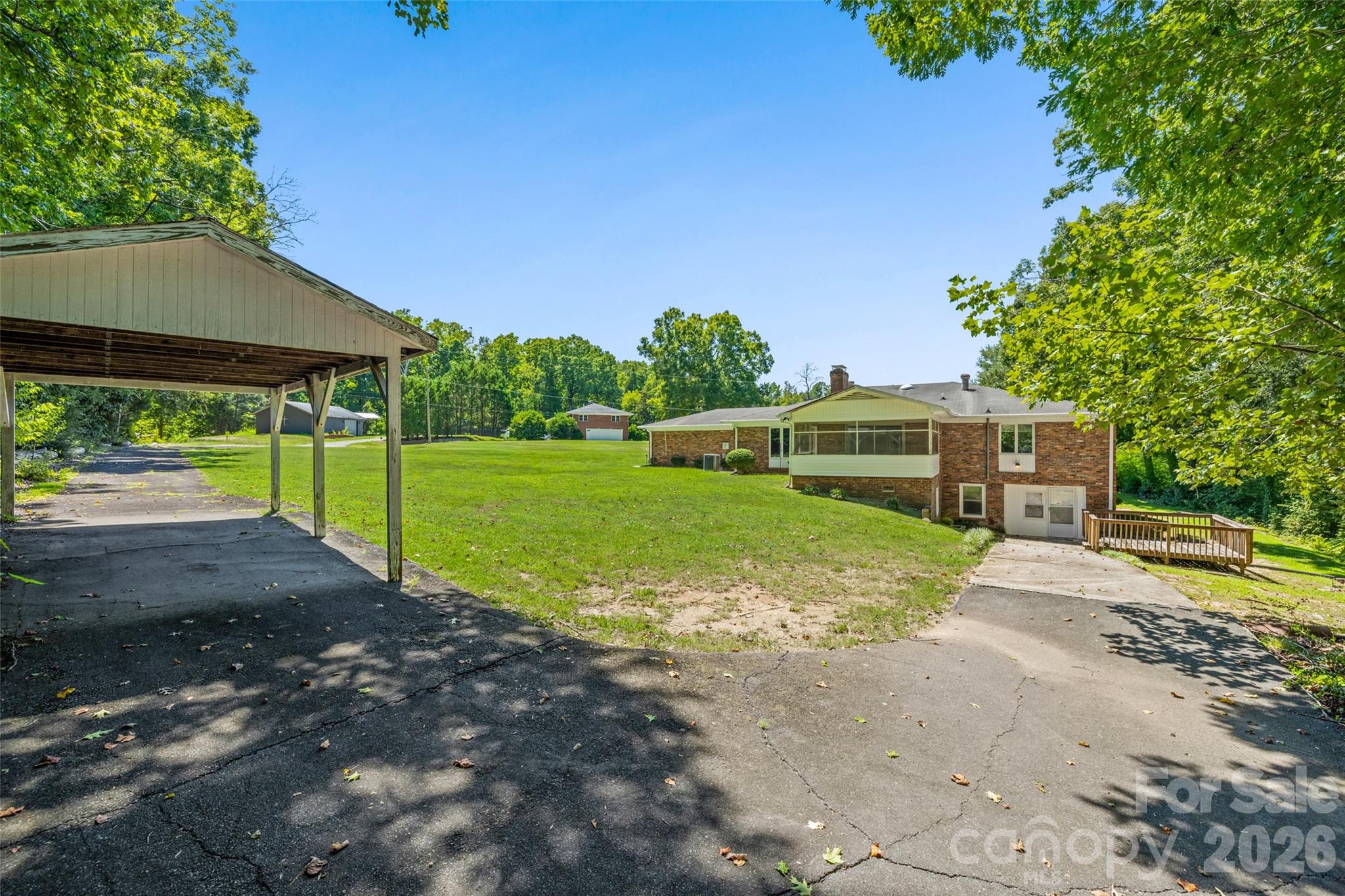 233 Laburn Avenue — Charlotte
