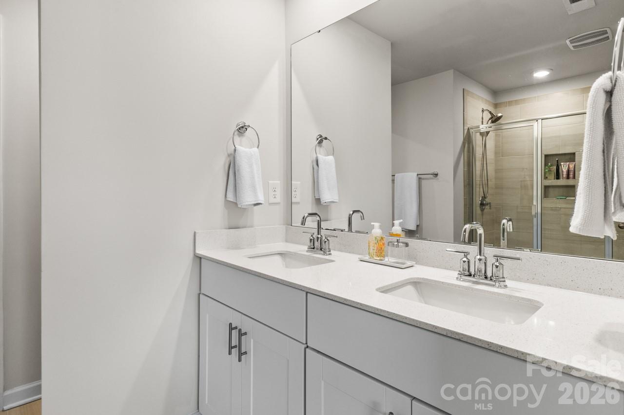 4404 Millennium Avenue #116 — Charlotte