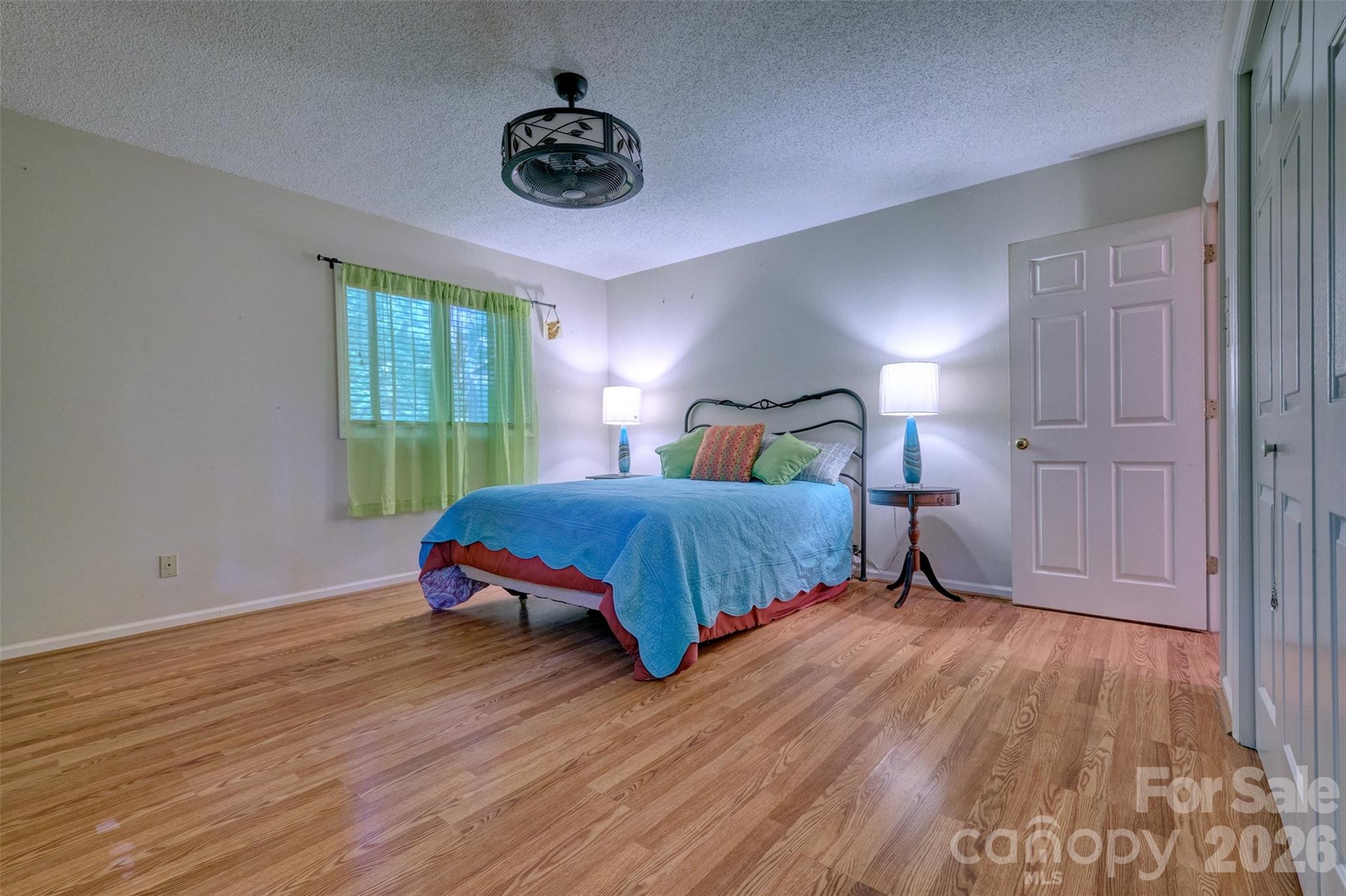 9 Cove Road — Lake Wylie