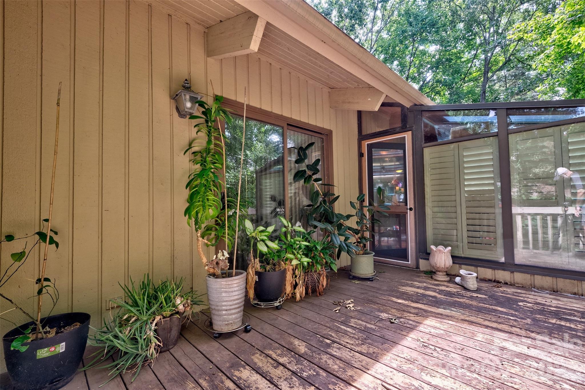 9 Cove Road — Lake Wylie