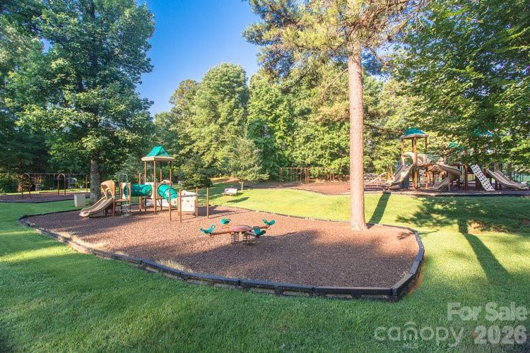9 Cove Road — Lake Wylie