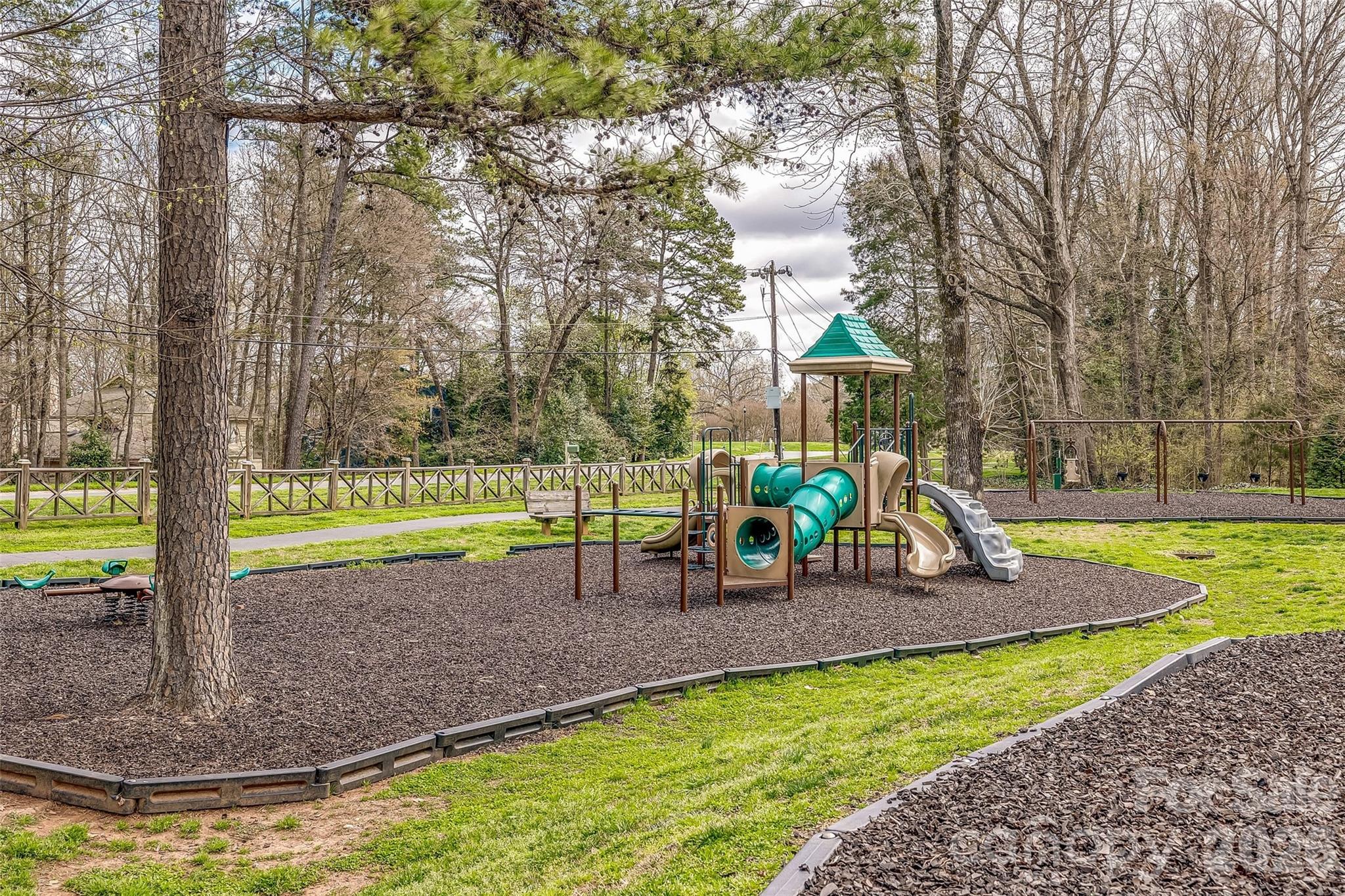 9 Cove Road — Lake Wylie