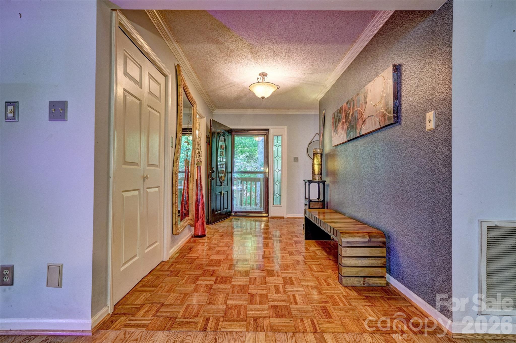 9 Cove Road — Lake Wylie