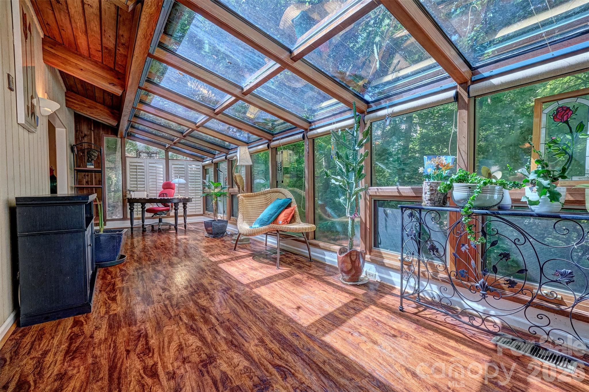9 Cove Road — Lake Wylie