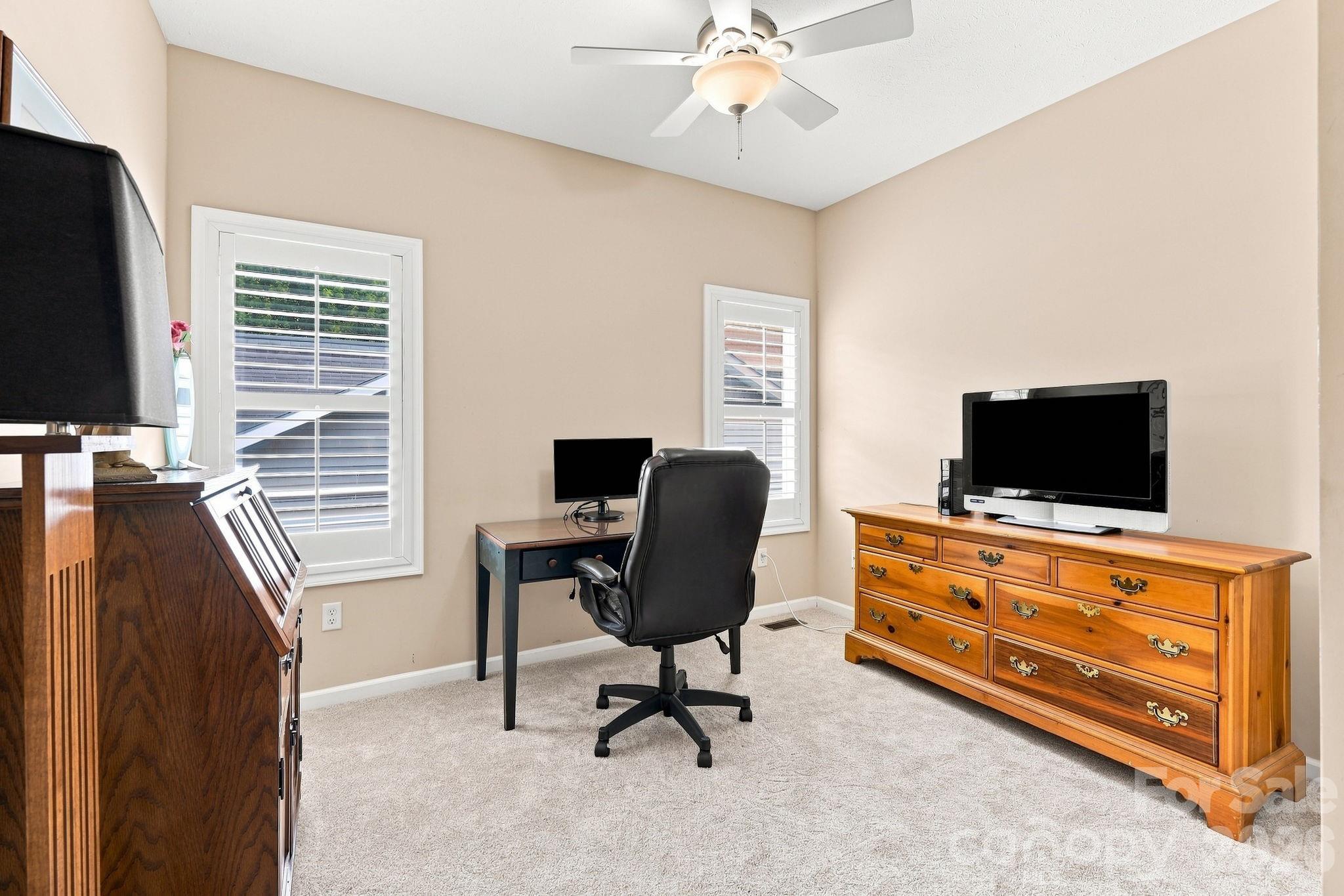 231 Shaws Creek Farm Road — Laurel Park