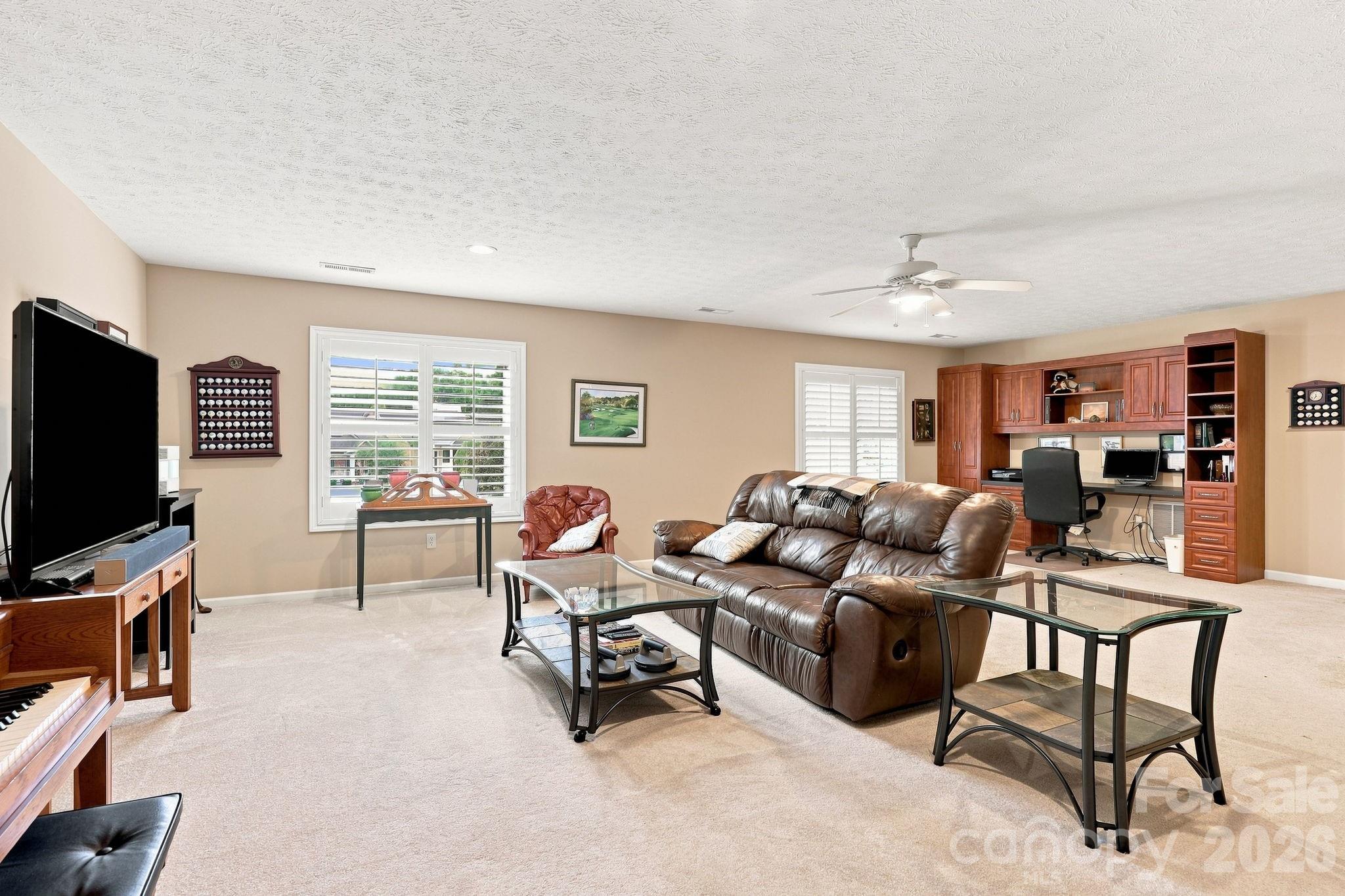 231 Shaws Creek Farm Road — Laurel Park