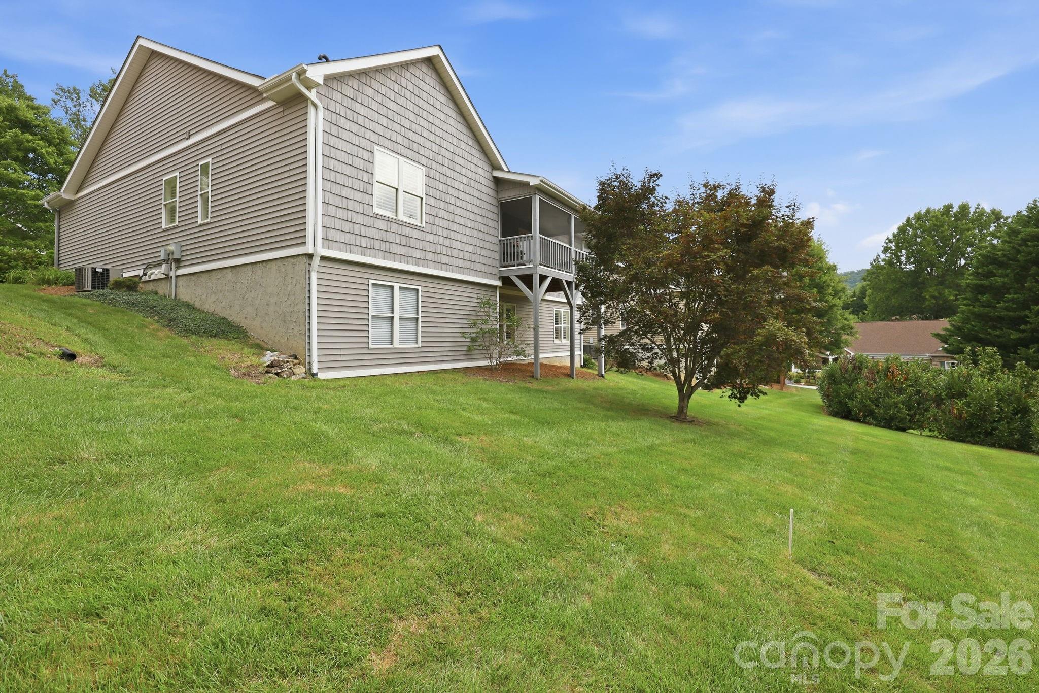 231 Shaws Creek Farm Road — Laurel Park