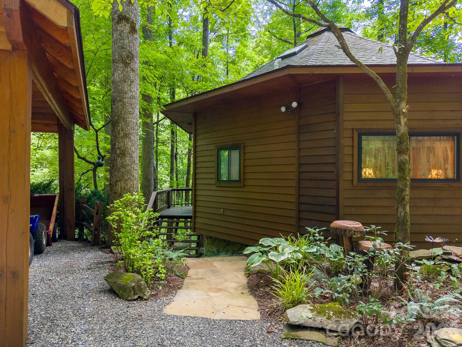 204 Mountain Laurel Drive — Bryson City