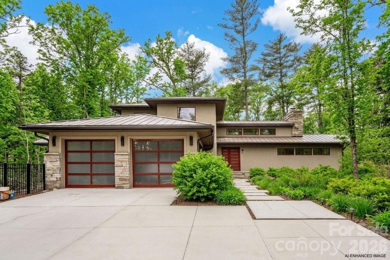 27 Hawberry Court — Asheville