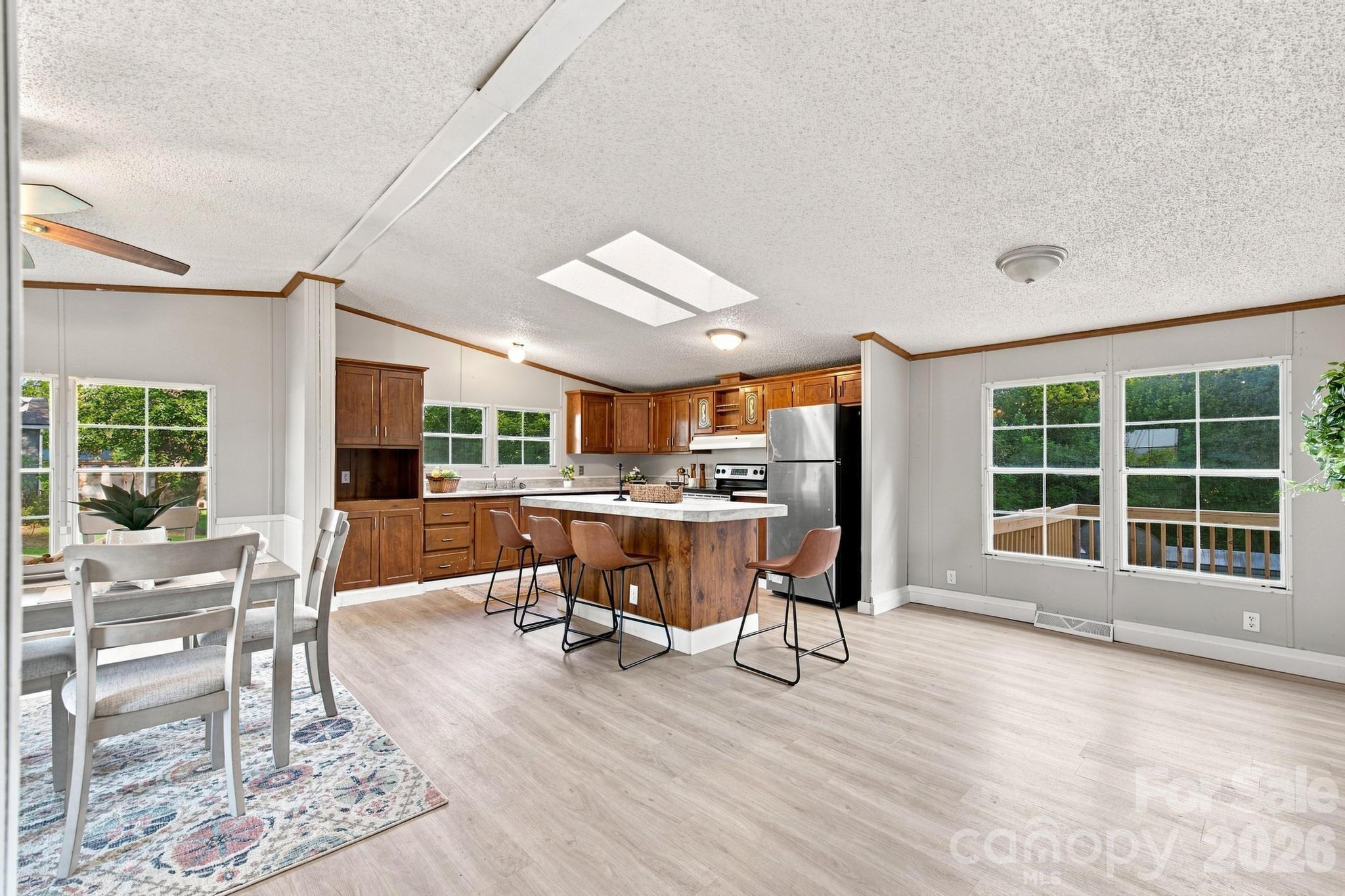 3159 Ward Green Street — Lenoir