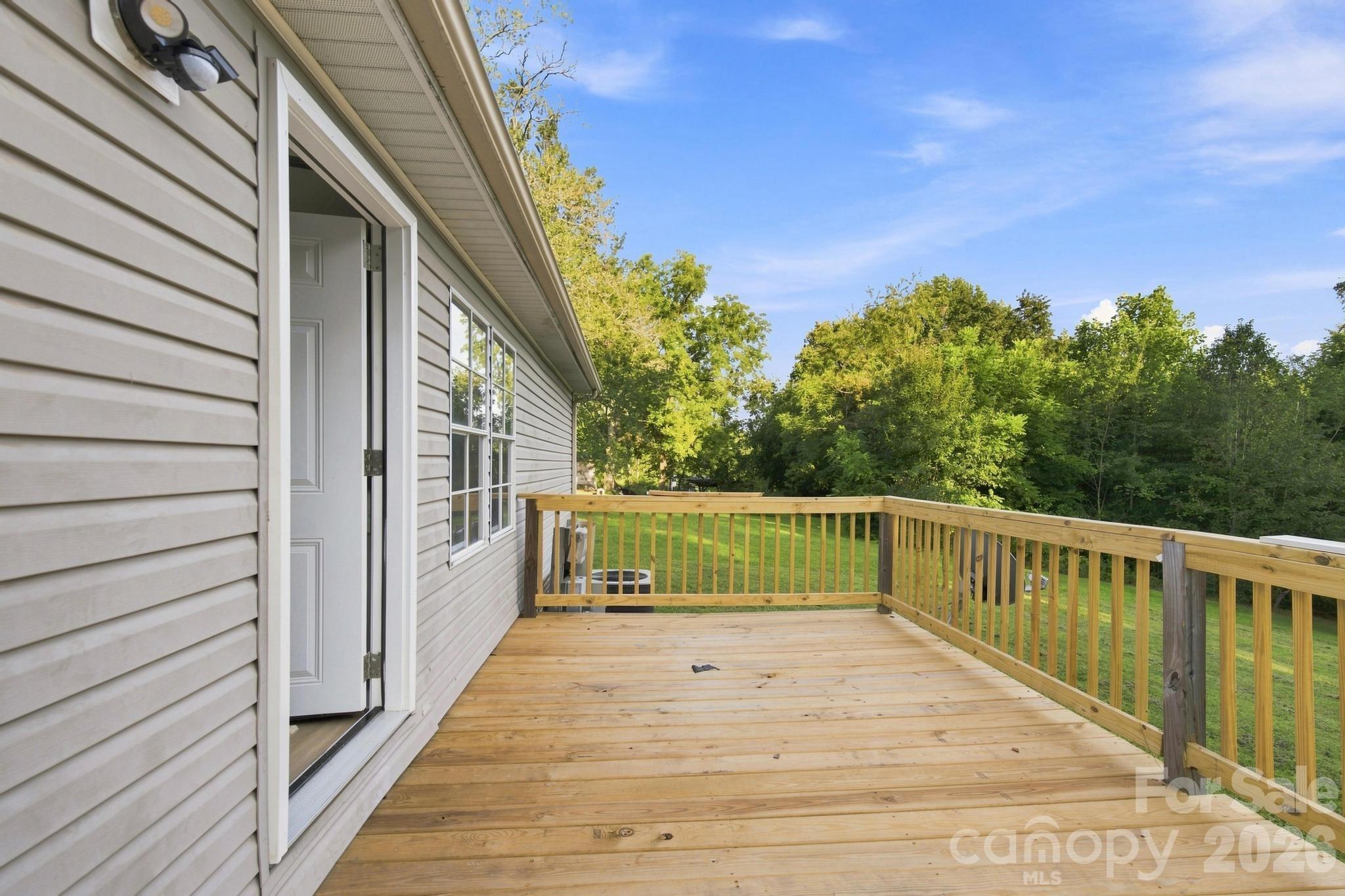 3159 Ward Green Street — Lenoir