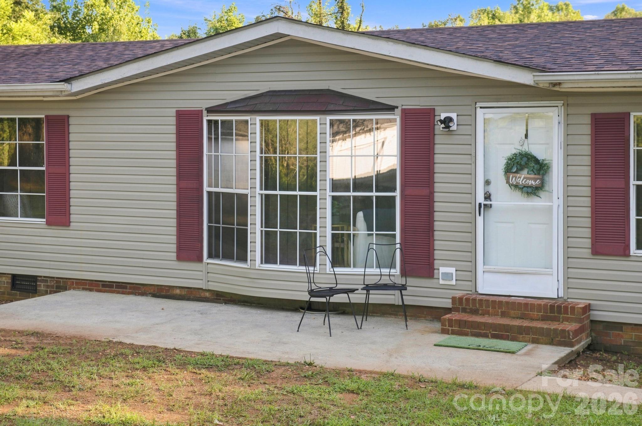 3159 Ward Green Street — Lenoir