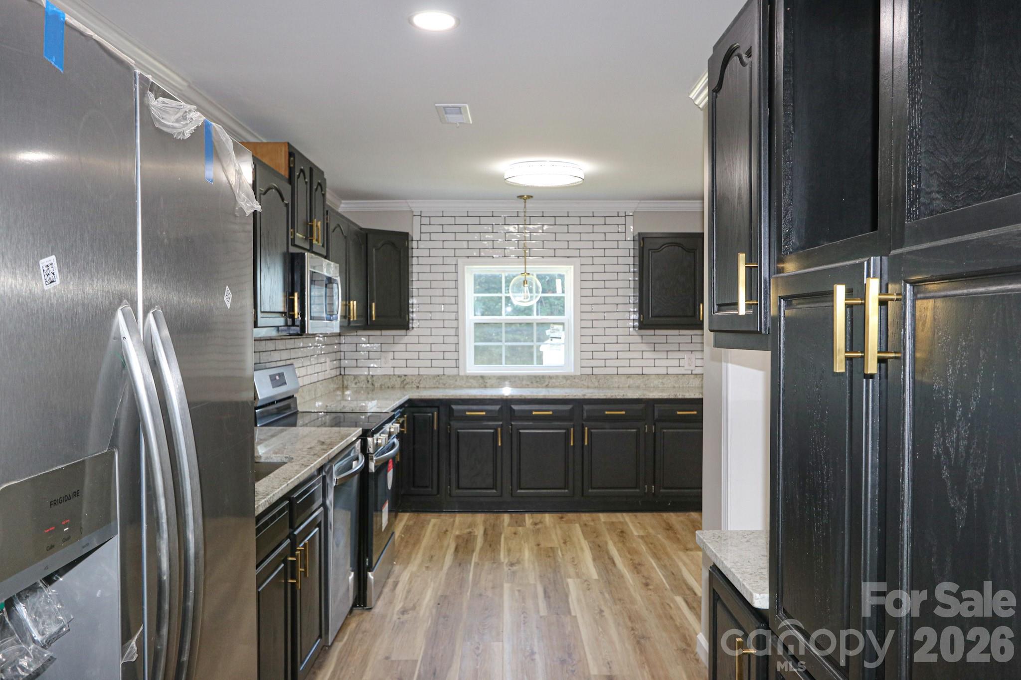 1826 N Oak Ridge Church Road — Yadkinville