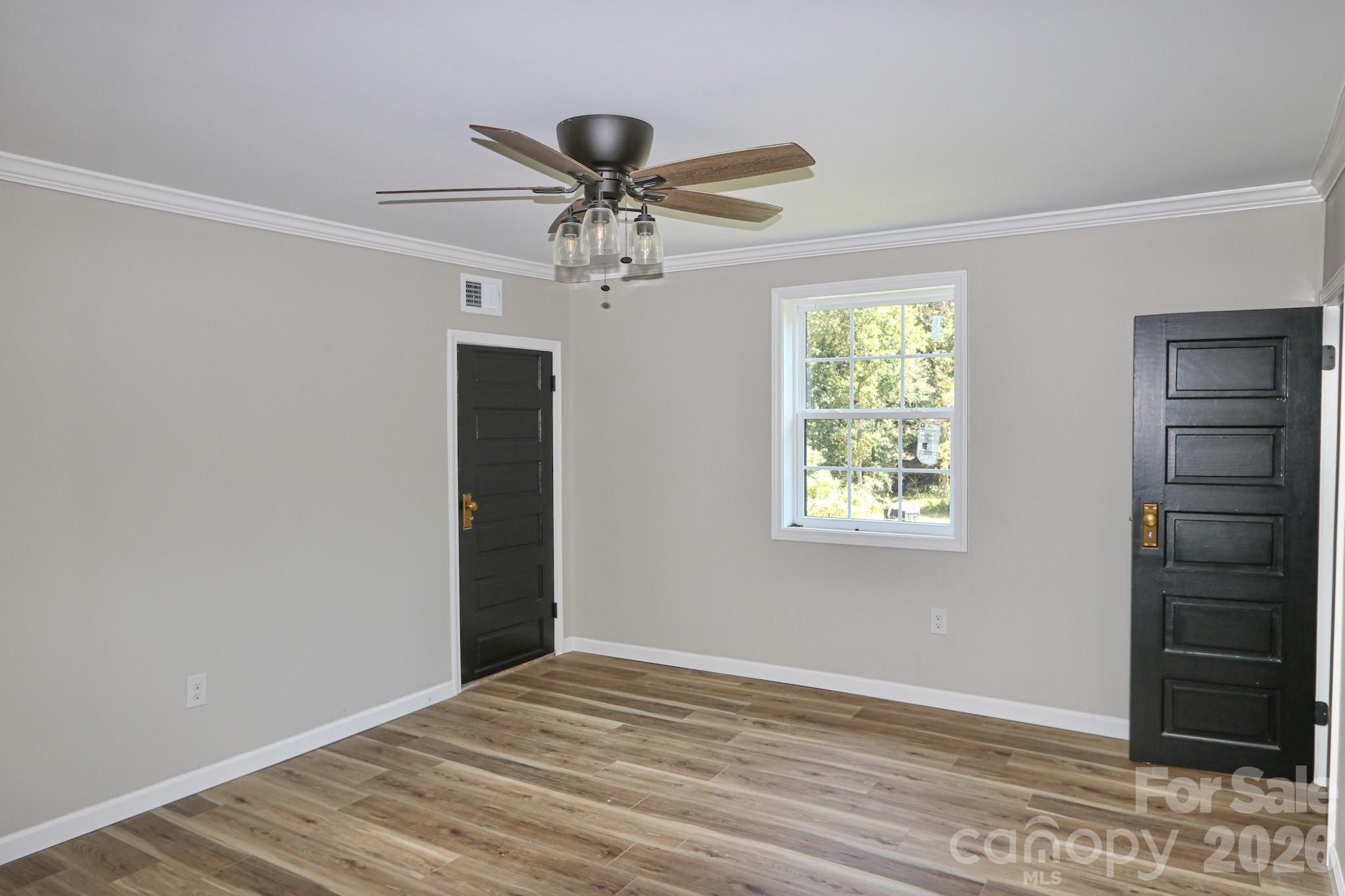 1826 N Oak Ridge Church Road — Yadkinville