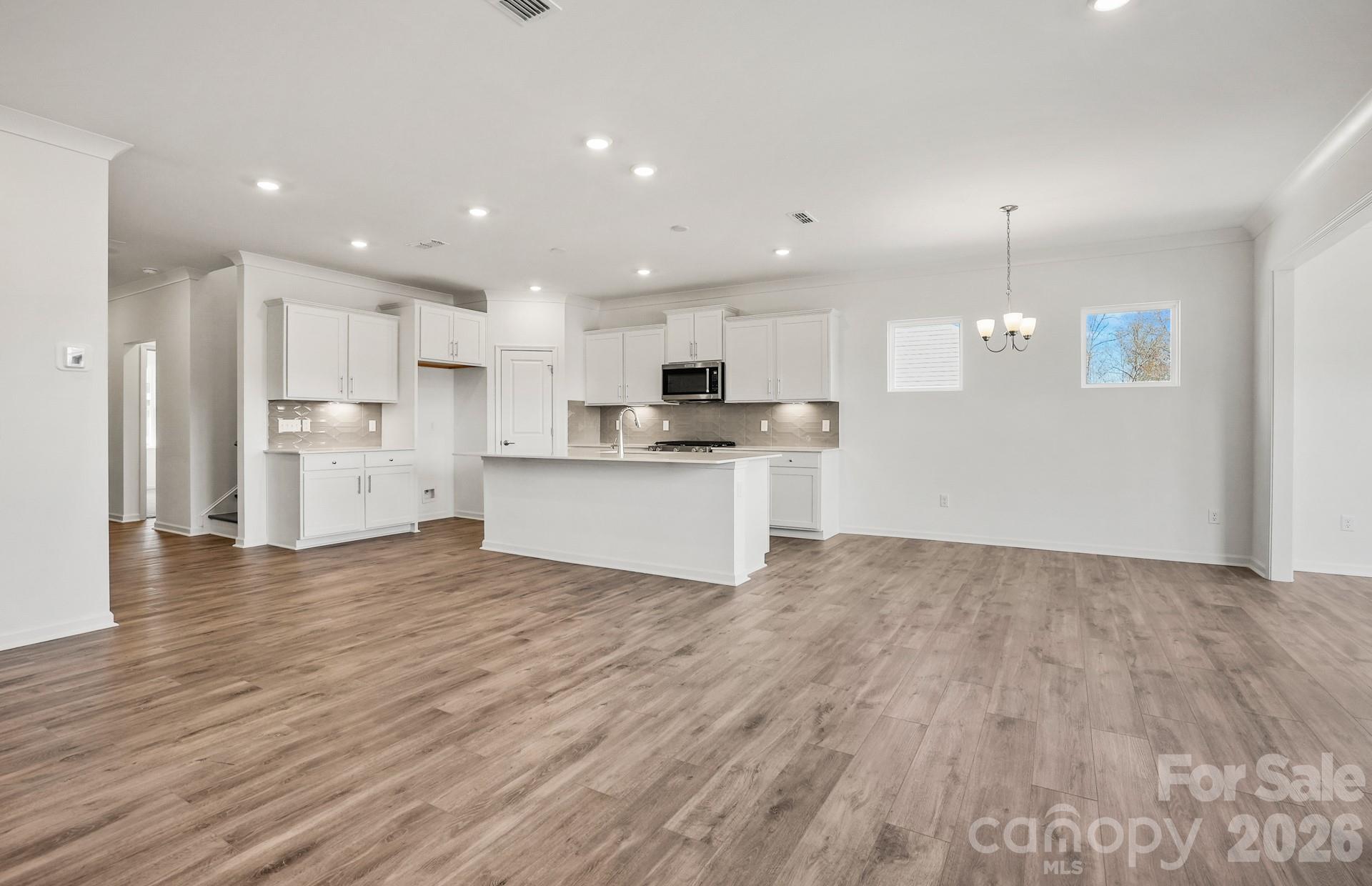 3816 Lillypad Lane — Monroe