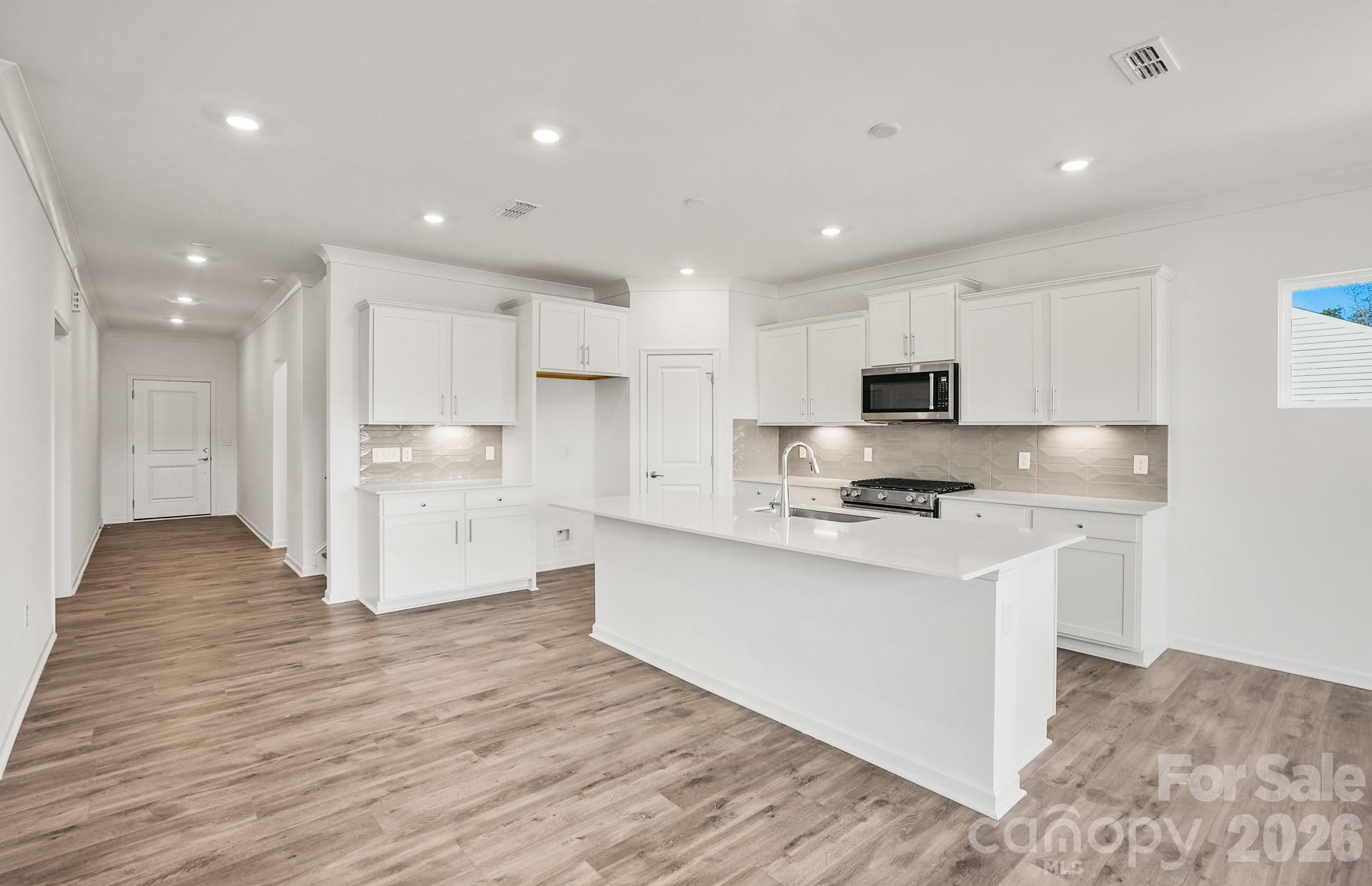 3816 Lillypad Lane — Monroe