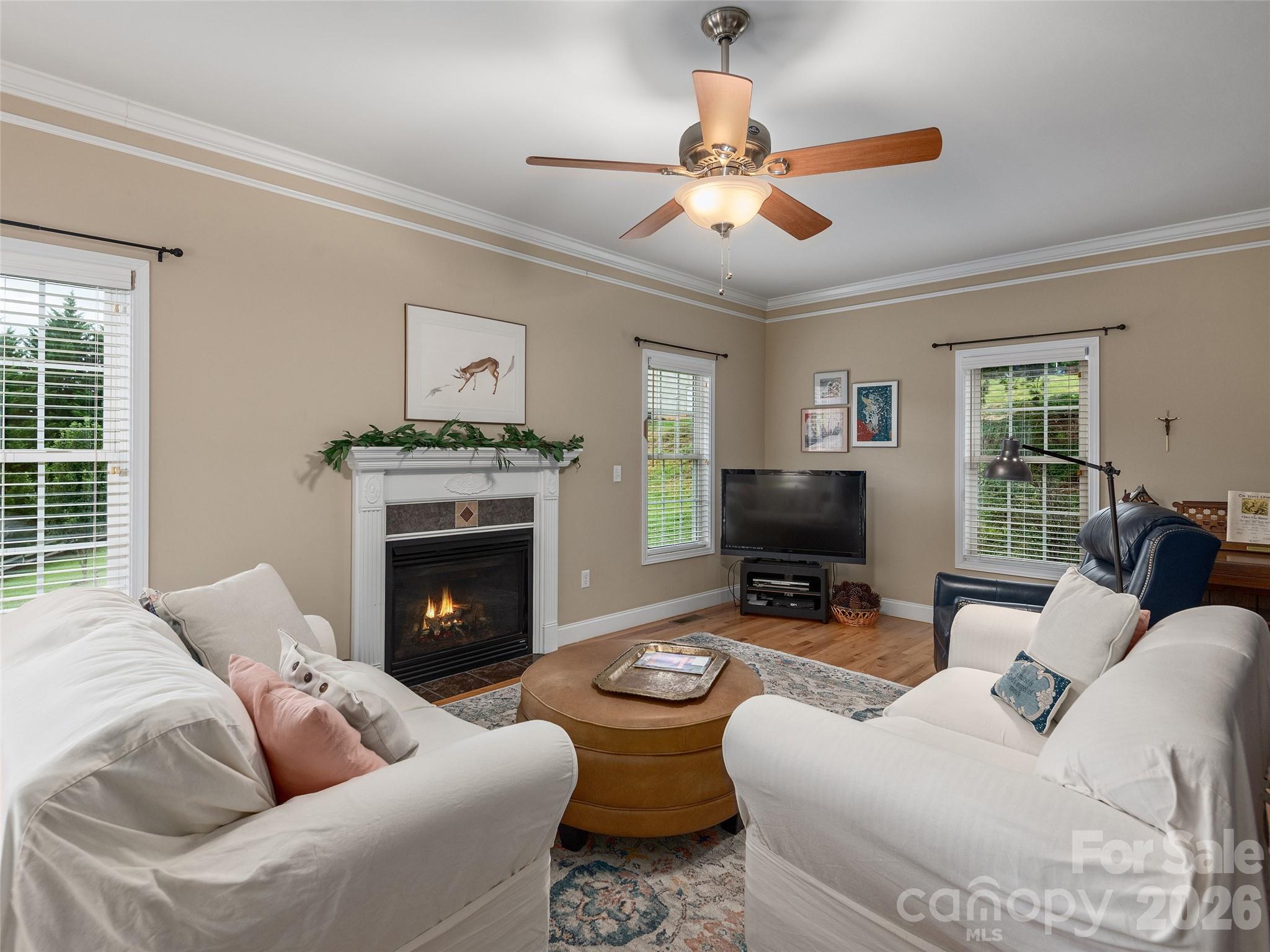 4 Lancaster Lane — Weaverville