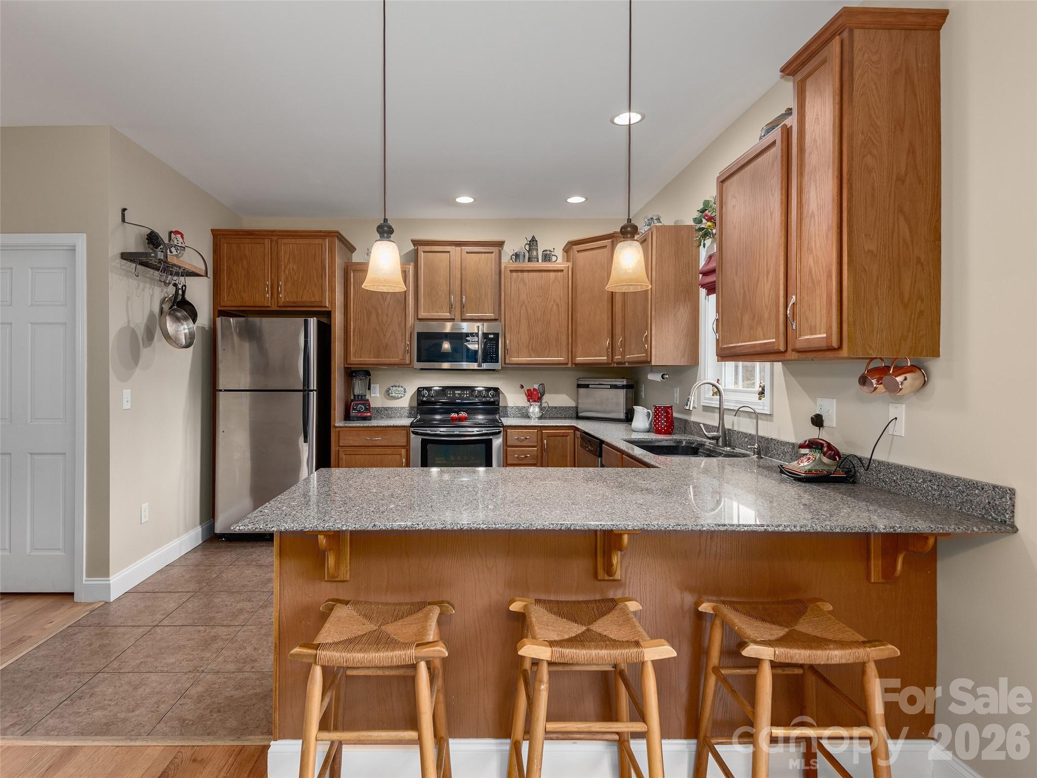 4 Lancaster Lane — Weaverville