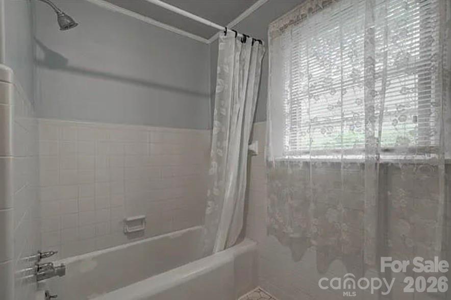 431 W Statesville Avenue — Mooresville